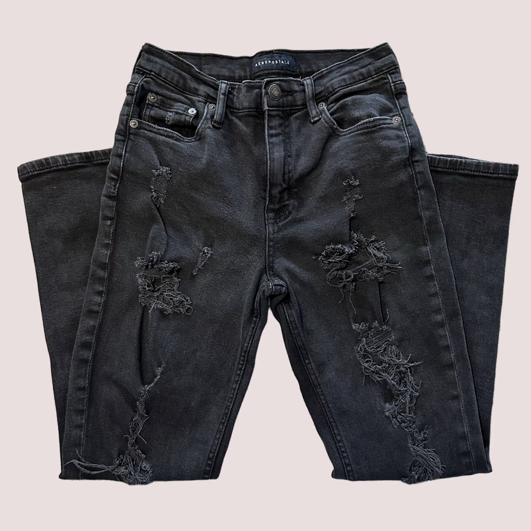 Vintage Aérópostale Jeans Women's 4 R 26x27 High Rise Mom Distressed Relaxed Black Jeans Size 26" / US 2 / IT 38 - 1 Thumbnail