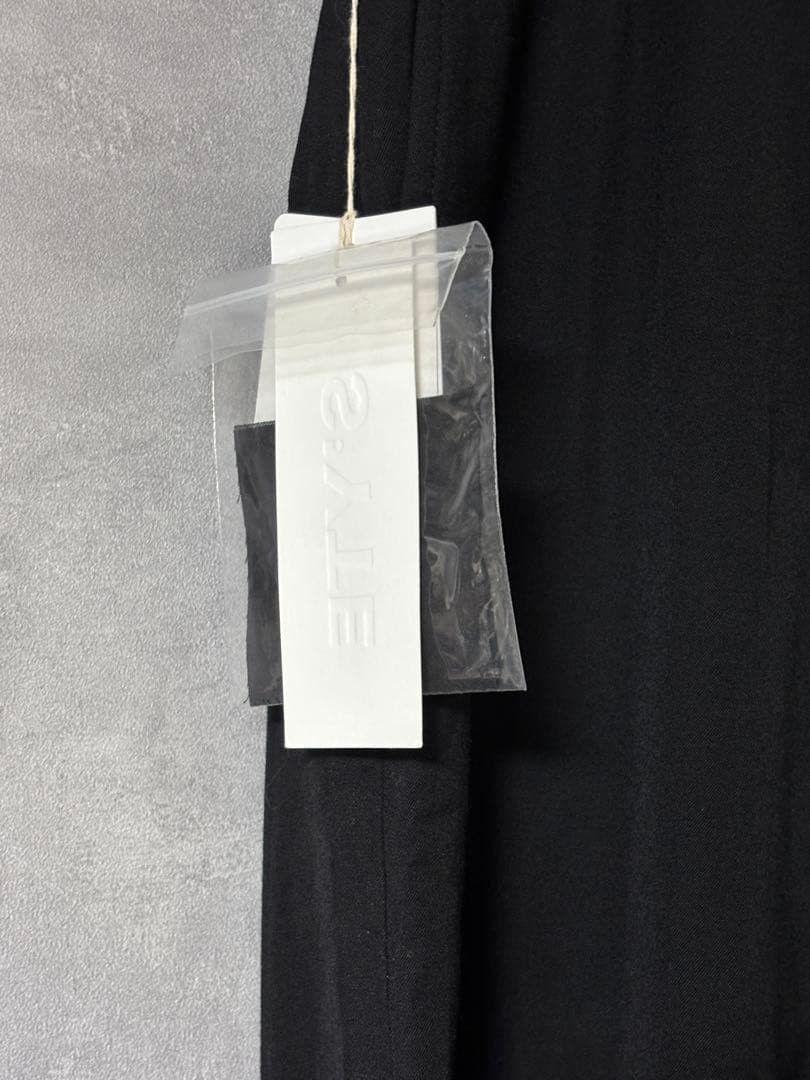 Yohji Yamamoto S'YTE × Junji ITO UZUMAKI EMBROIDERY HAKAMA BALLOON PANTS Size US 35 - 3 Thumbnail