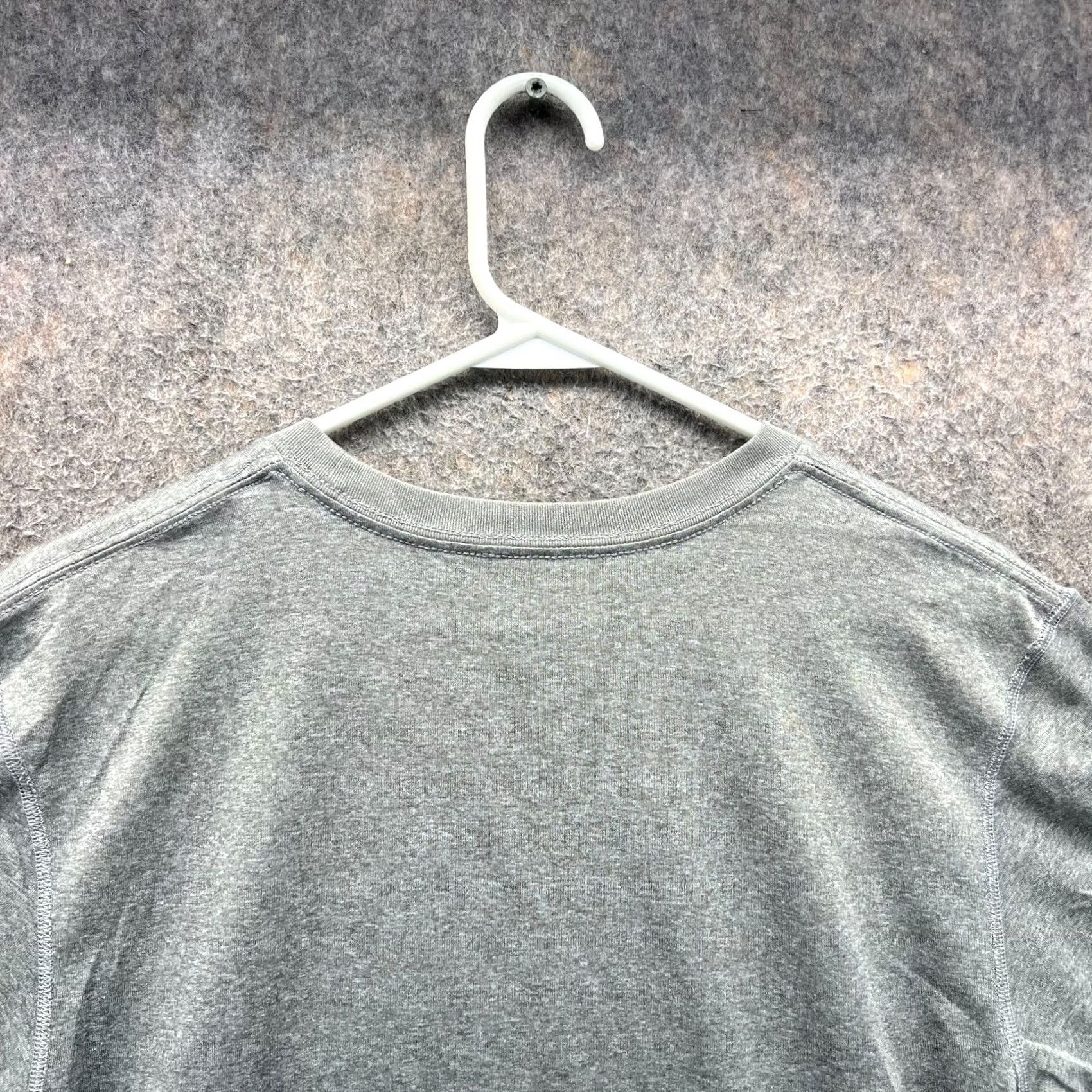 Nike VINTAGE Nike Shirt Men Medium Gray Dri Fit Florida State University FSU Football Swoosh Shirt Mens M Gray Nike Dri-FIT Logo 90s Football Size US M / EU 48-50 / 2 - 5 Thumbnail
