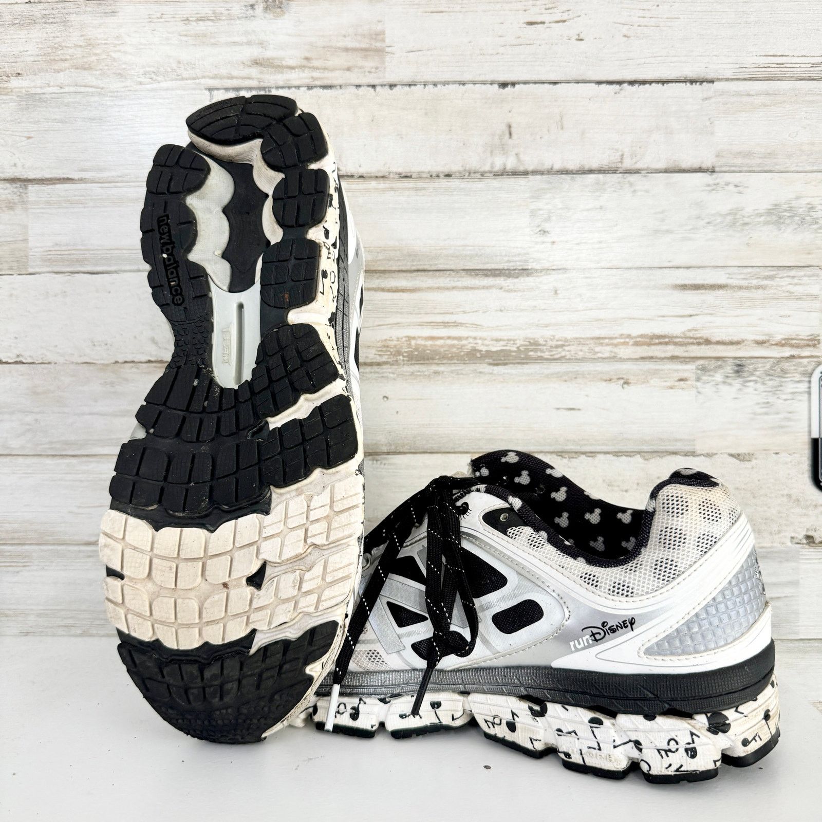 New Balance New Balance Run Disney Minnie Mouse Yoo Hoo 2015 Shoes 12 Size US 12 / IT 42 - 4 Thumbnail