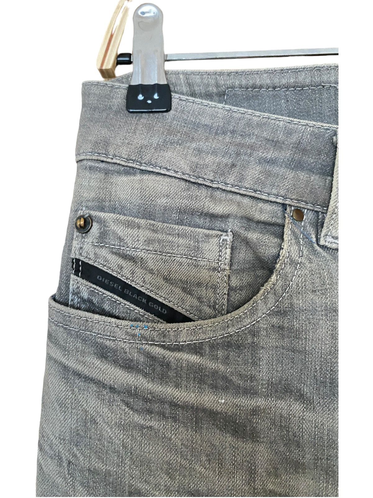Diesel × If Six Was Nine Vintage Brand Diesel Black Gold Jeans 2000s Size US 30 / EU 46 - 11 Thumbnail