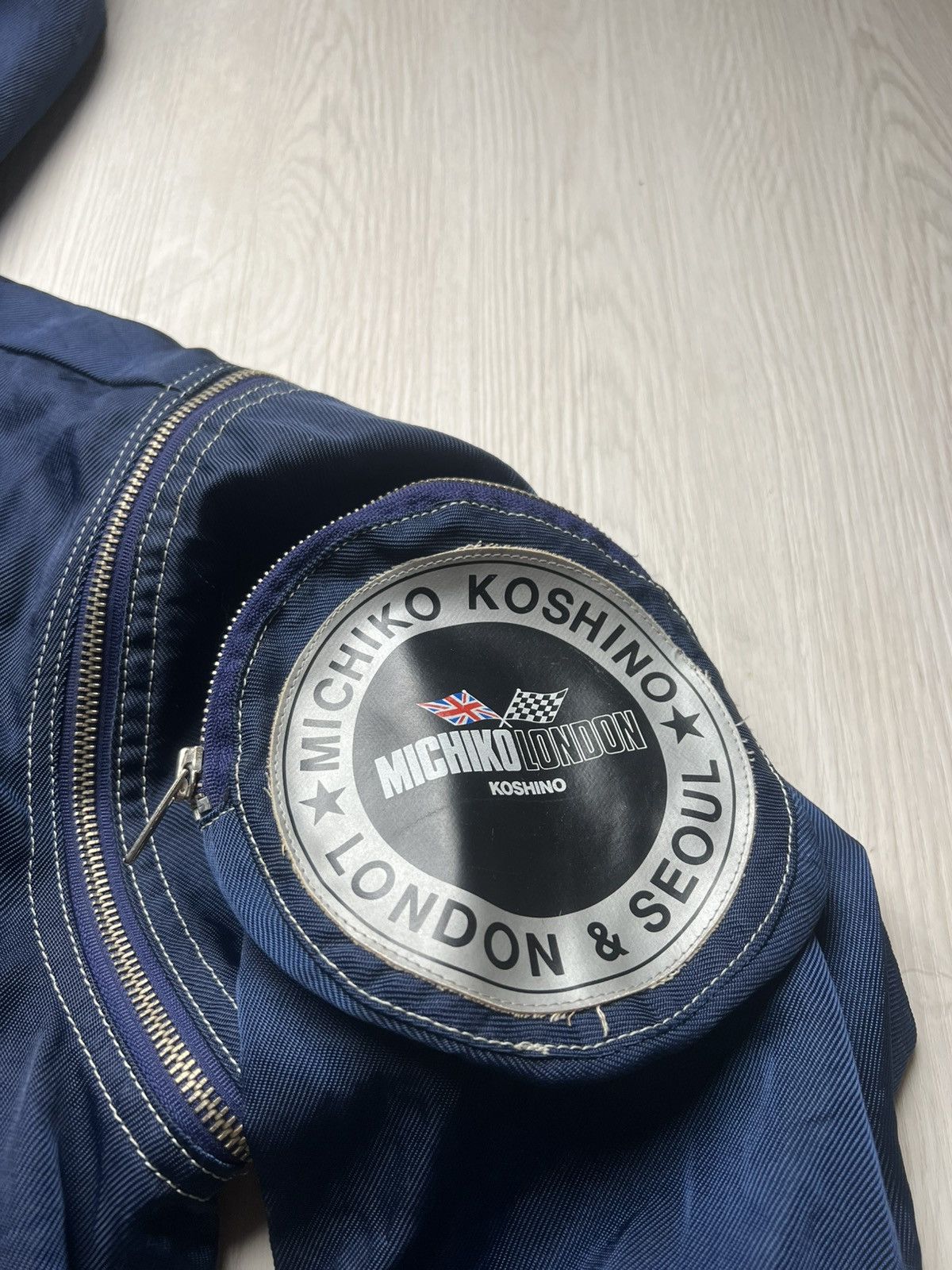 Michiko Koshino London Rare Michiko Koshino Detachable Sleeve Bomber Cargo Jacket Size US S / EU 44-46 / 1 - 7 Thumbnail