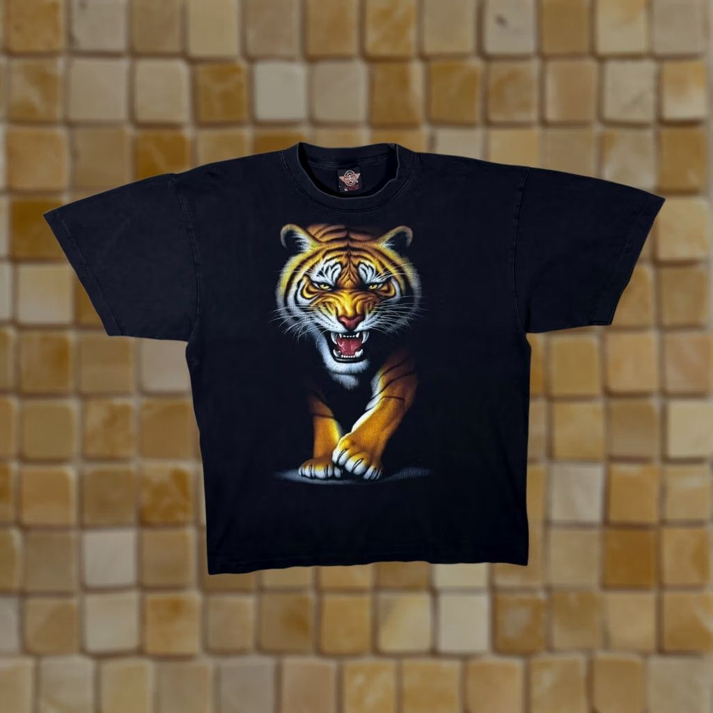 Vintage VINTAGE Rock Eagle Tiger Graphic Print Black Cotton T-Shirt XL Men Size US XL / EU 56 / 4 - 1 Thumbnail
