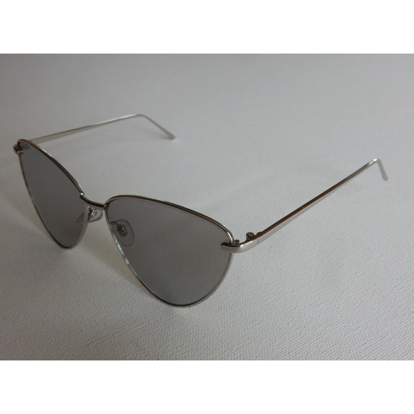 H&M VINTAGE H&M Sunglasses Women Silver Small Scratched Style Accessories Size ONE SIZE - 2 Thumbnail