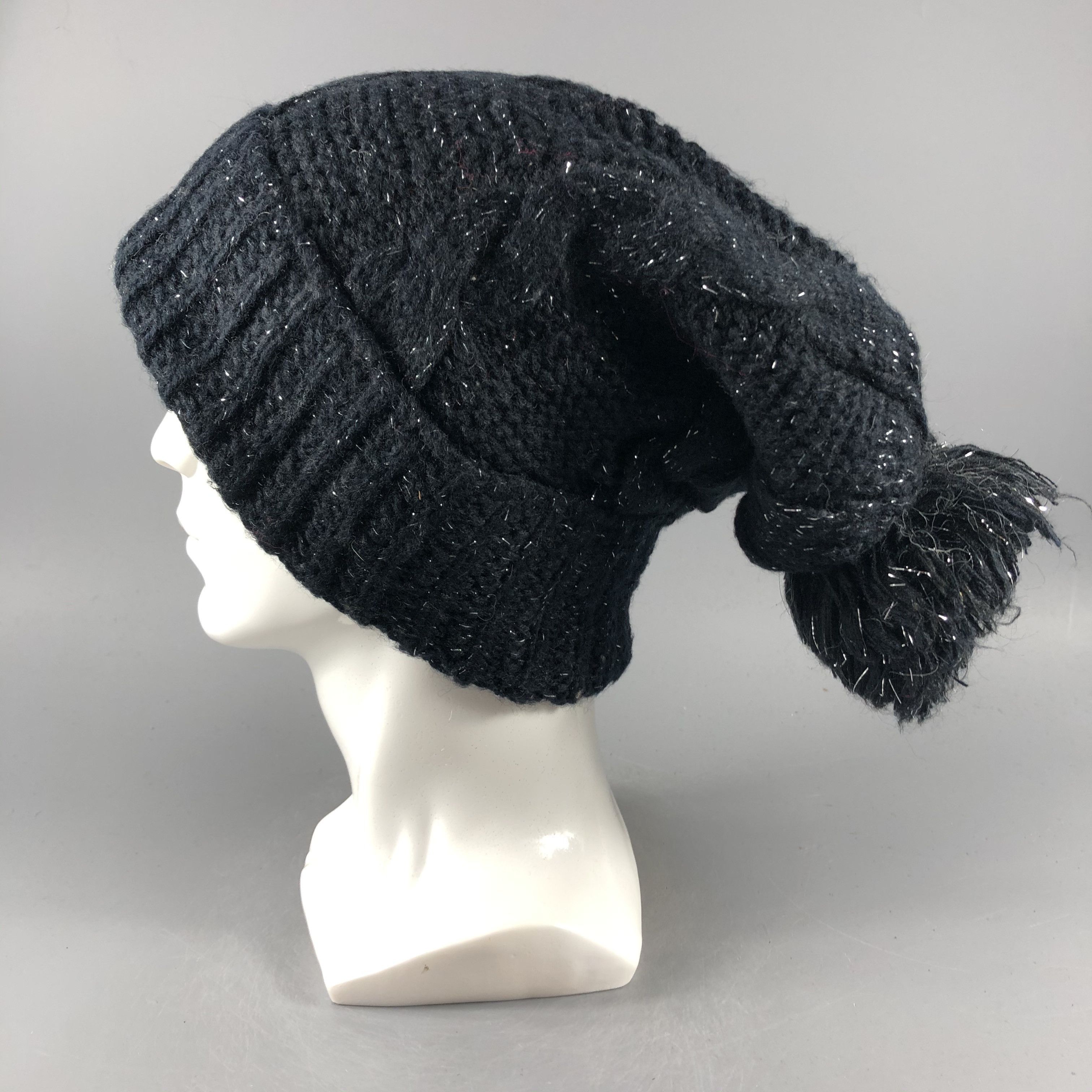 Vintage Unknown Cable Knit Slouchy Beanie Snow Hat Snow Cap -D836 Size ONE SIZE - 1 Thumbnail