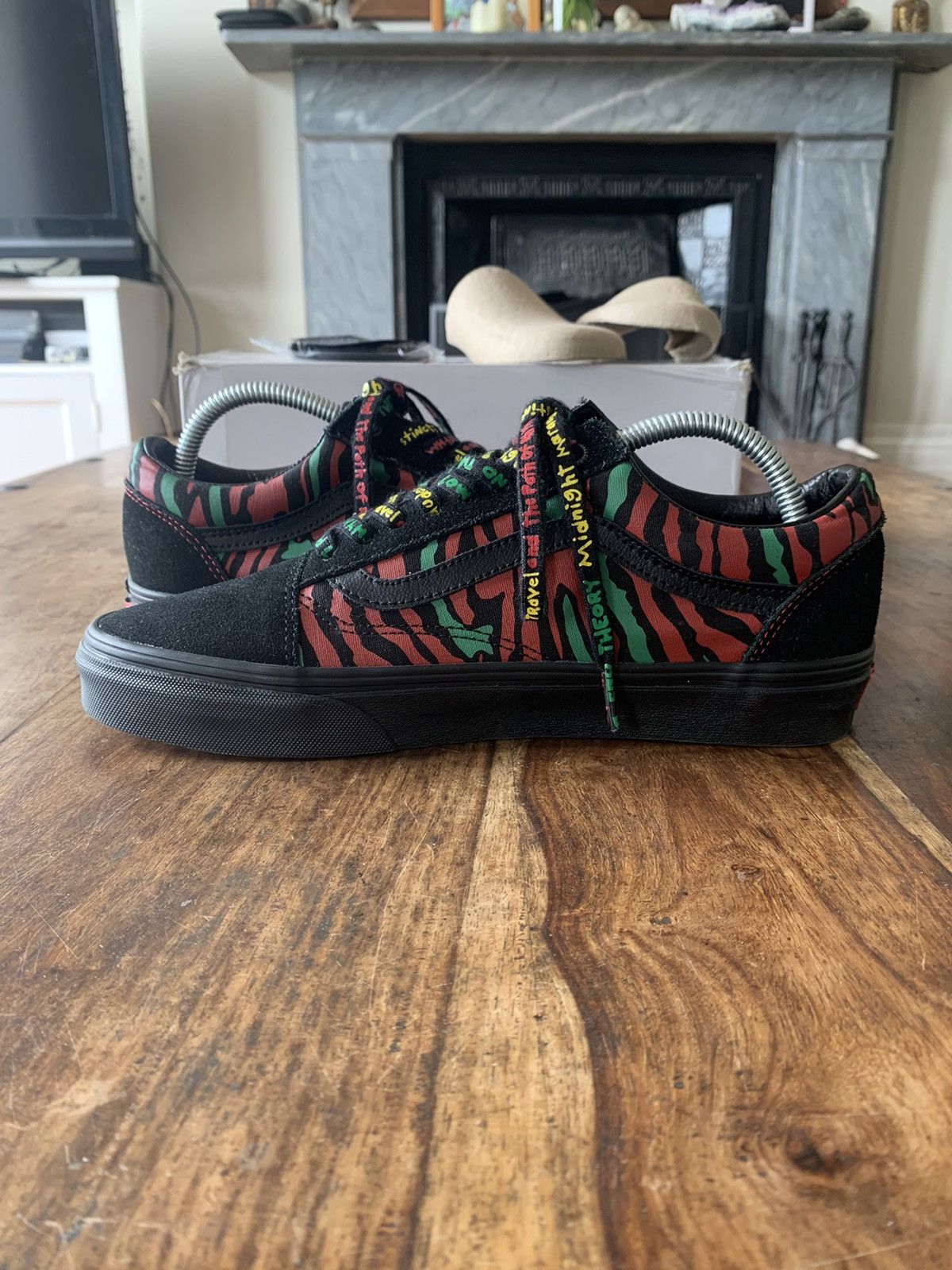 Vans Vans x A Tribe Called Quest Old Skool Low Size US 8.5 / EU 41-42 - 5 Thumbnail