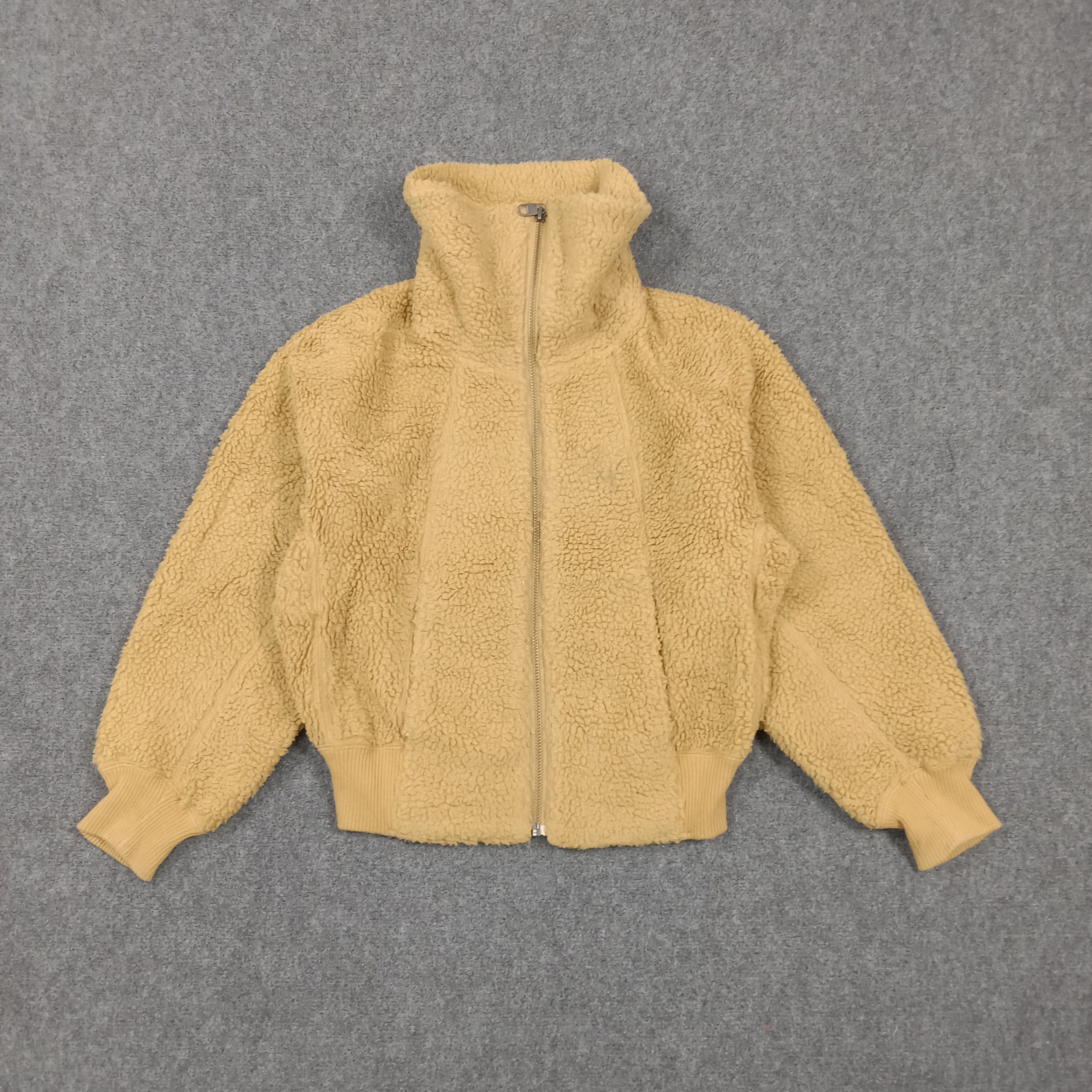 Undercover Uniqlo U Fleece Boxy Undercover Fleece Custom Logo C277N14 Size US XXS / EU 40 - 3 Thumbnail
