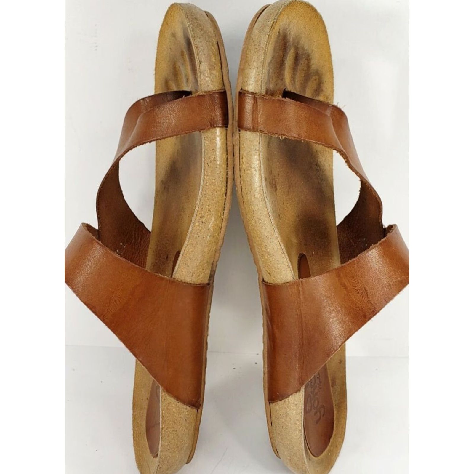 Vintage Yokono Ibiza Saddle Leather Round Toe Loop Strap Sandals Women's Size 6.5 Saddle Brown Leather Comfort Sandals Size US 7 / IT 37 - 7 Thumbnail