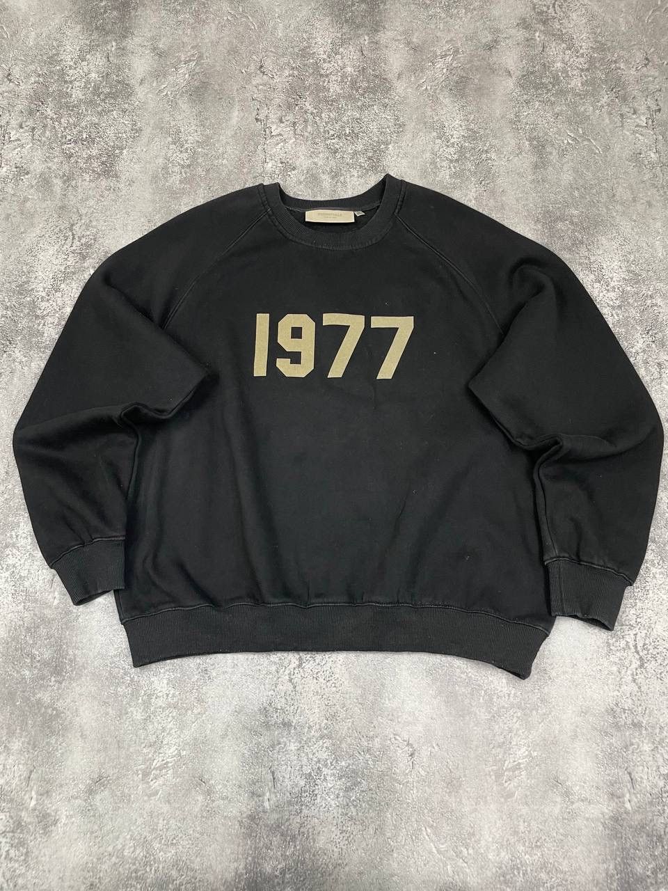 Fear of God Fear Of God Essentials Men Crewneck Sweatshirt Black Size L Size US L / EU 52-54 / 3 - 1 Thumbnail