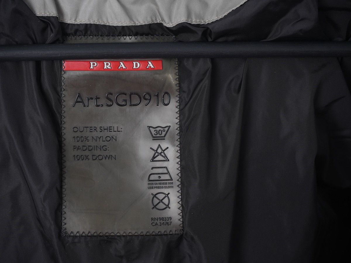 Prada Vintage PRADA Bomber Nylon Hooded Jacket Black Tab Size US M / EU 48-50 / 2 - 8 Thumbnail