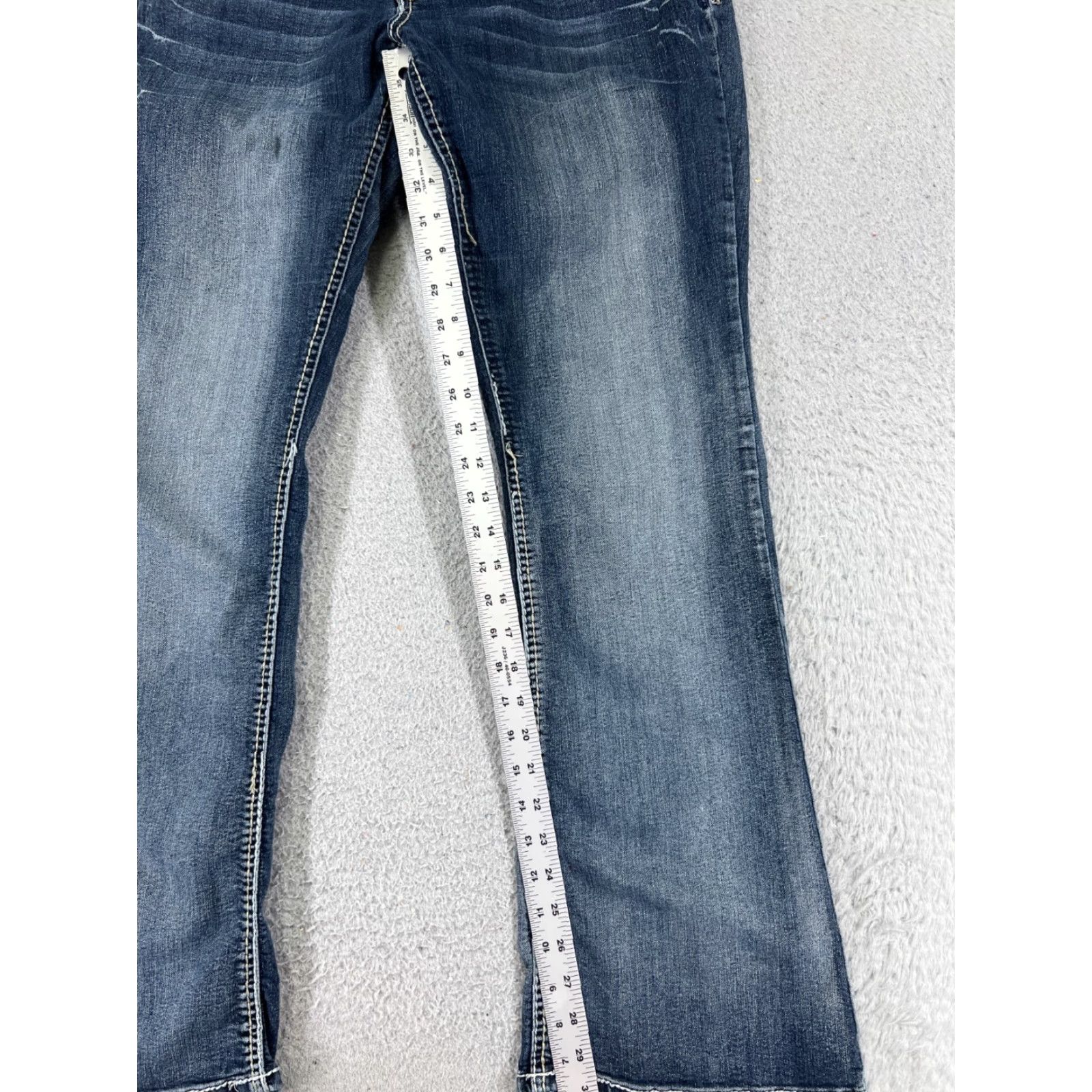 Vintage Maurices Jeans Women 5 Blue Denim Bootcut Low Rise 28x27 Cotton Western 5-Pocket Design Zipper Distressed Stretch Machine Washable Size 27" / US 4 / IT 40 - 7 Thumbnail