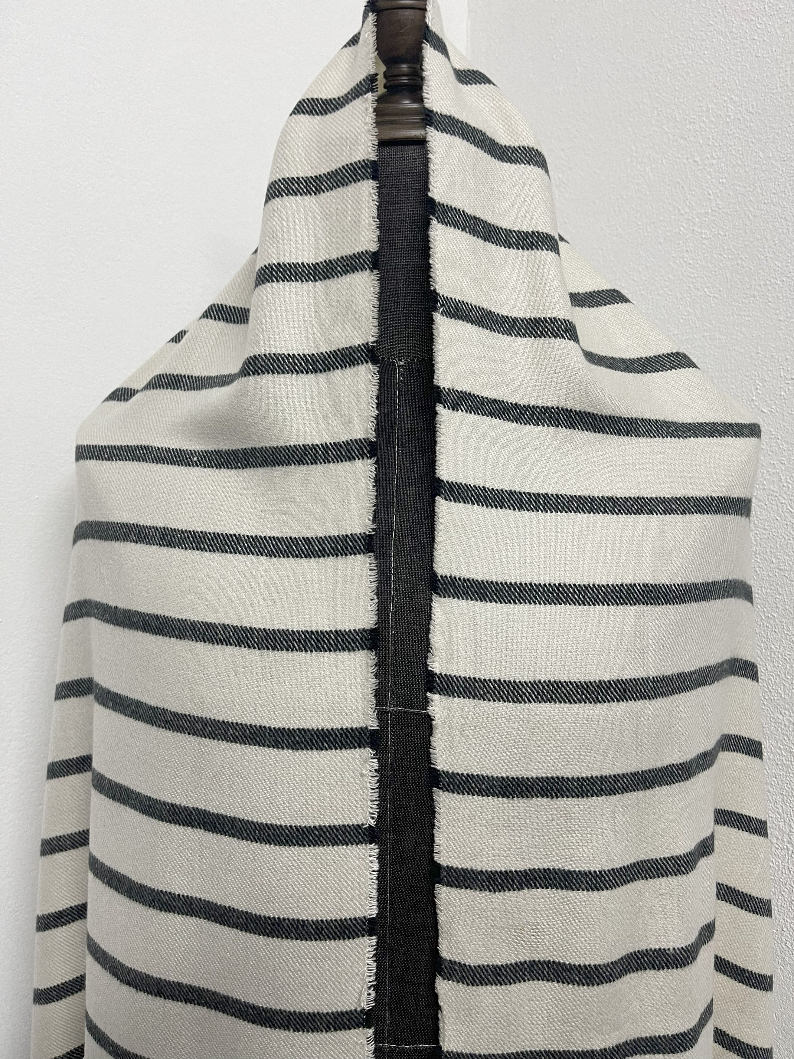 Gap Vintage GAP Big Scarf / Muffler - 6057 Size ONE SIZE - 3 Thumbnail