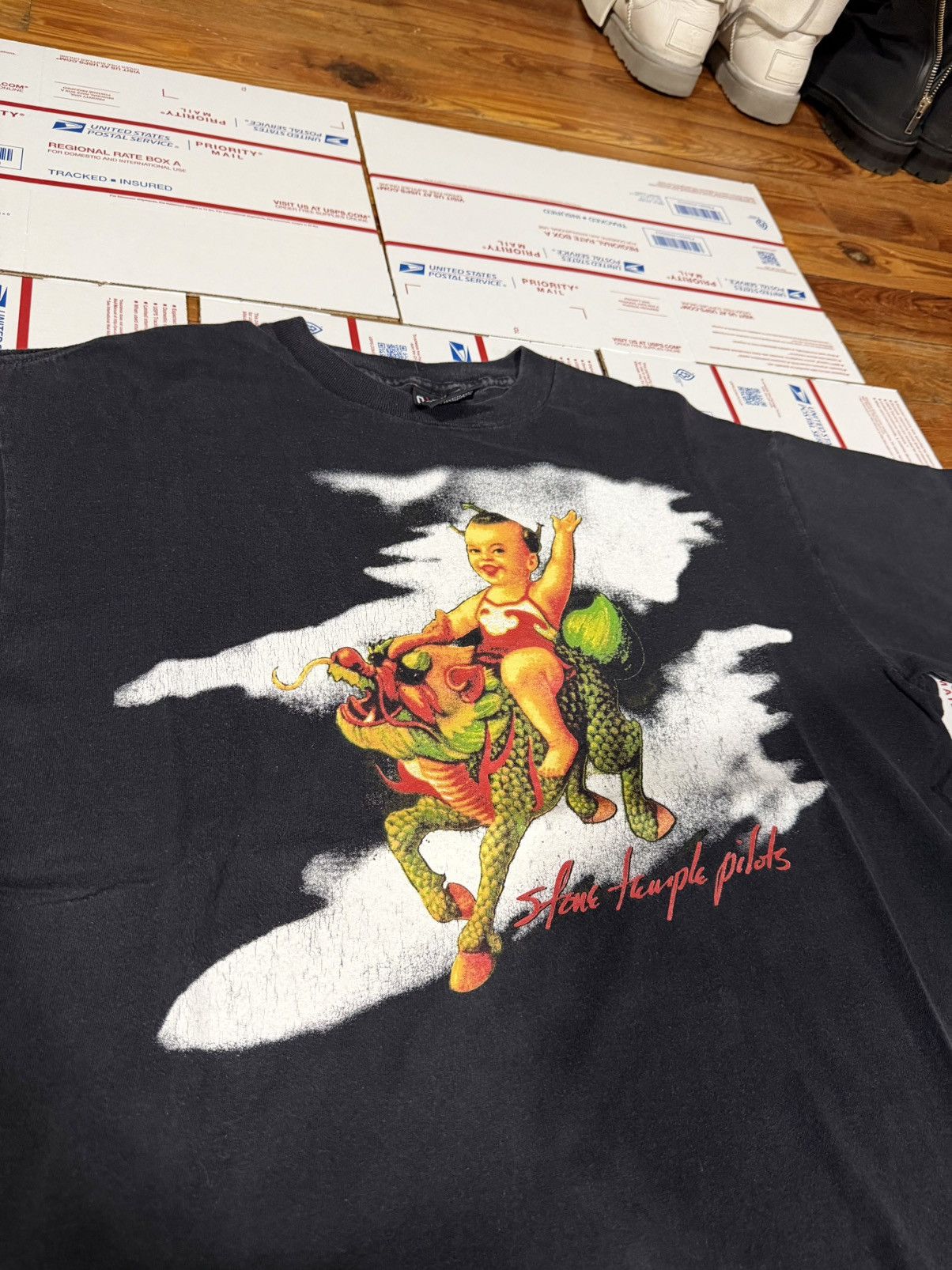 Vintage Vintage 1994 Stone Temple Pilots Purple Tour Tee XL Size US XL / EU 56 / 4 - 2 Thumbnail