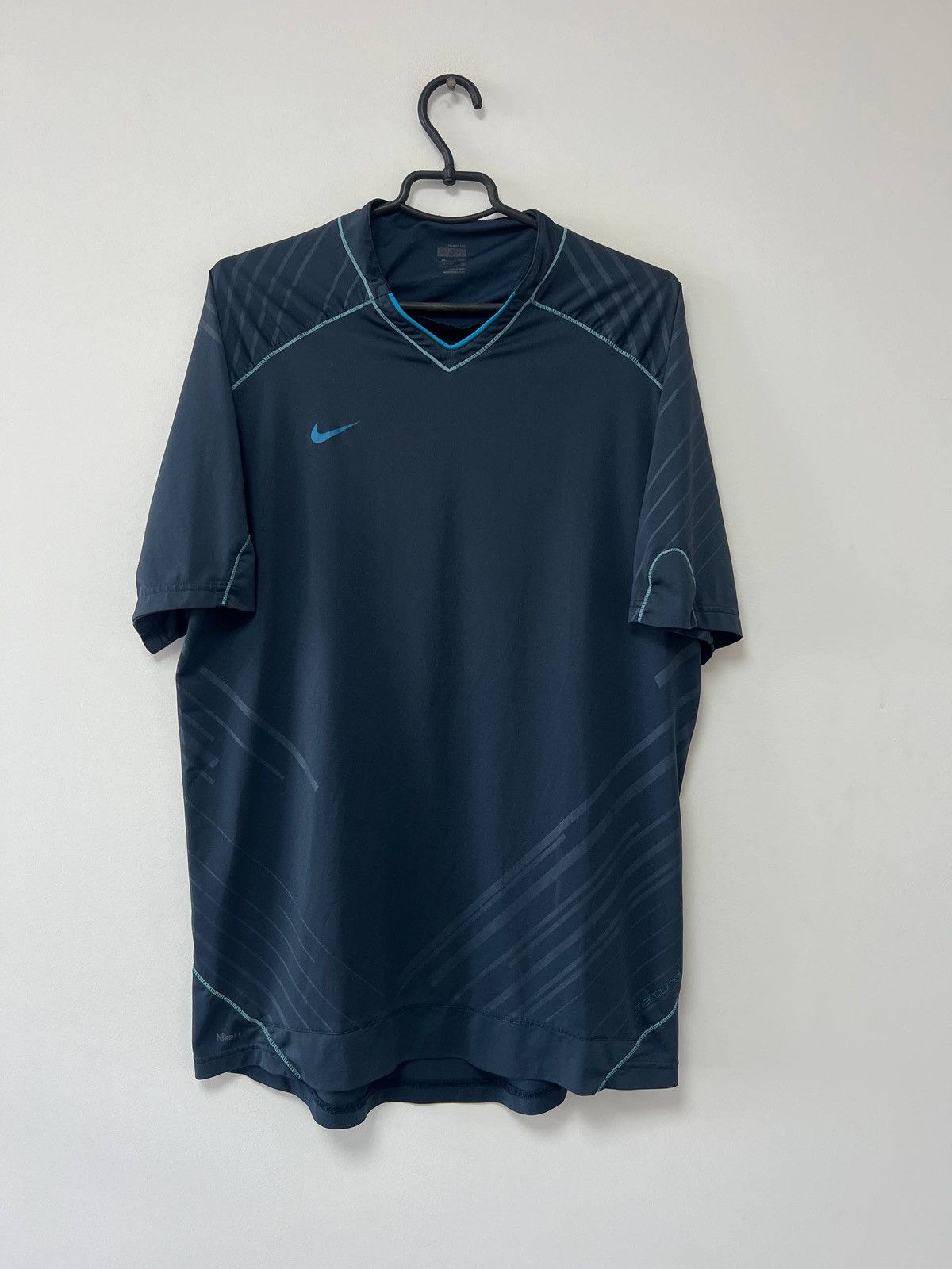 Nike Vintage Nike Mercurial Training Jersey T90 Football Track XL Size US XL / EU 56 / 4 - 2 Thumbnail