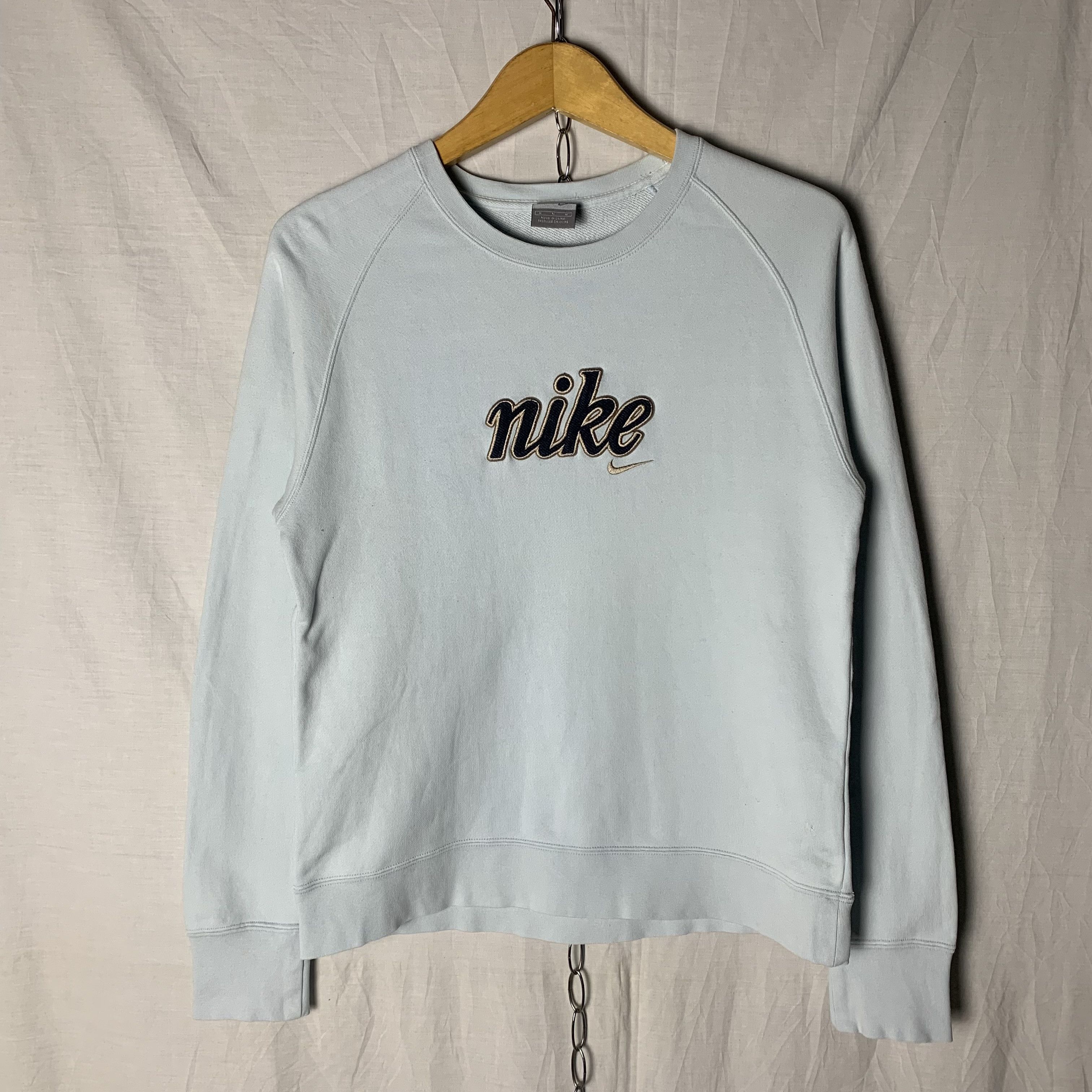 Nike NIKE y2k Sweatshirt Crewneck Size L / US 10 / IT 46 - 1 Thumbnail
