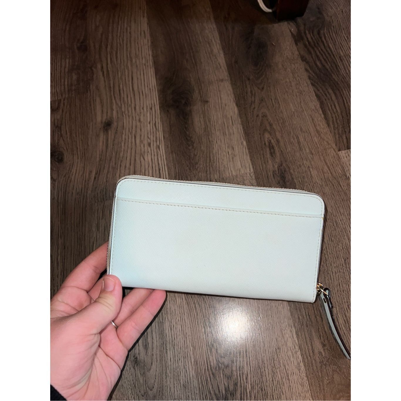 Kate Spade Kate Spade Light Blue Zip Around Wallet Preowned Size ONE SIZE - 7 Thumbnail