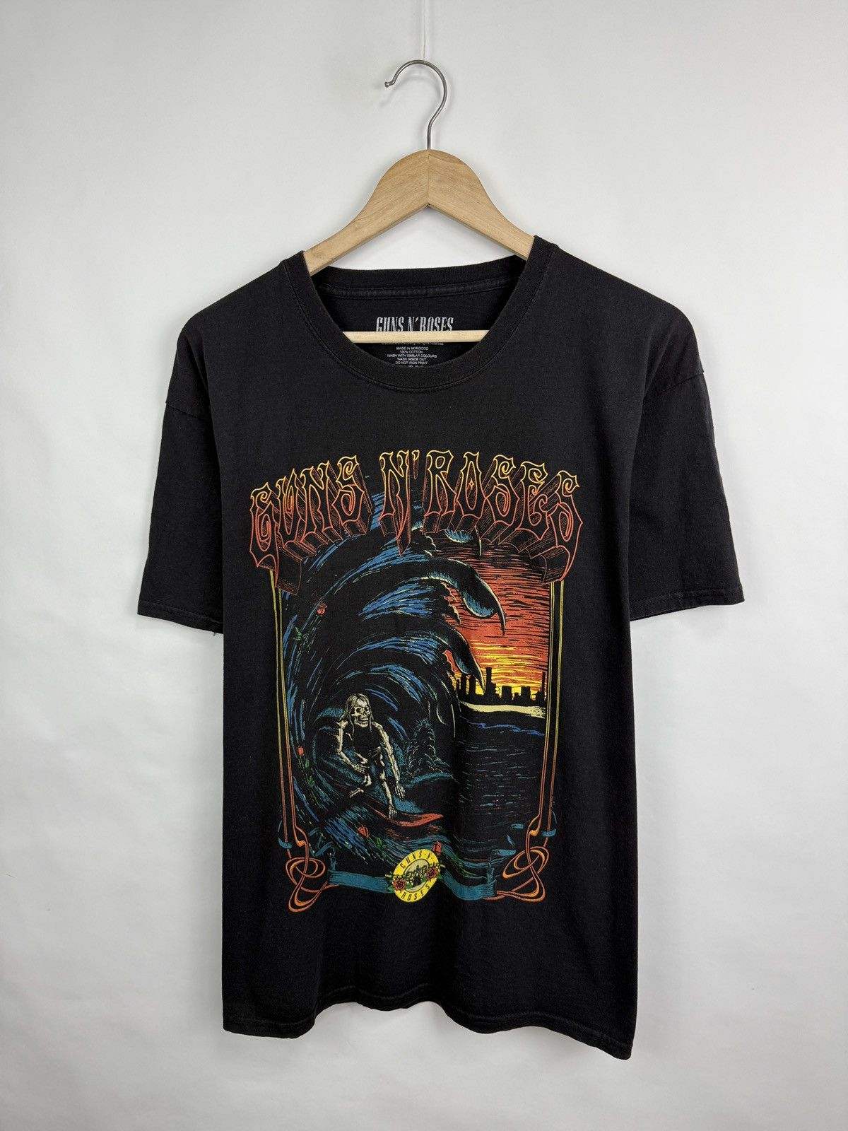 Guns N' Roses 🇺🇸☠️ Guns N Roses Surf Rock Band T-Shirt Rare Retro Surfing Size US L / EU 52-54 / 3 - 2 Thumbnail