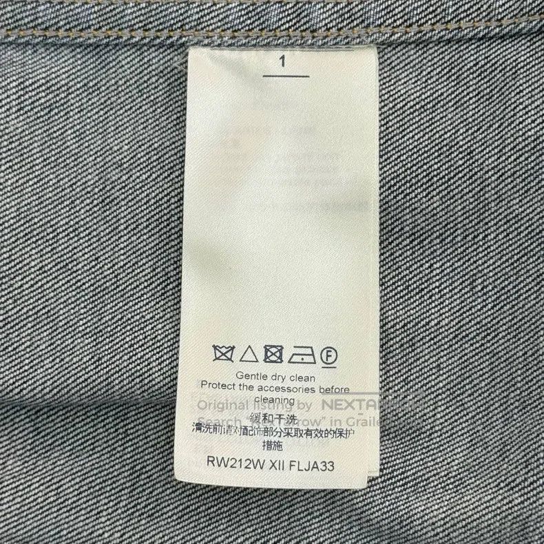 Louis Vuitton Louis Vuitton Washed blue metallic logo denim jacket Size M / US 6-8 / IT 42-44 - 6 Thumbnail