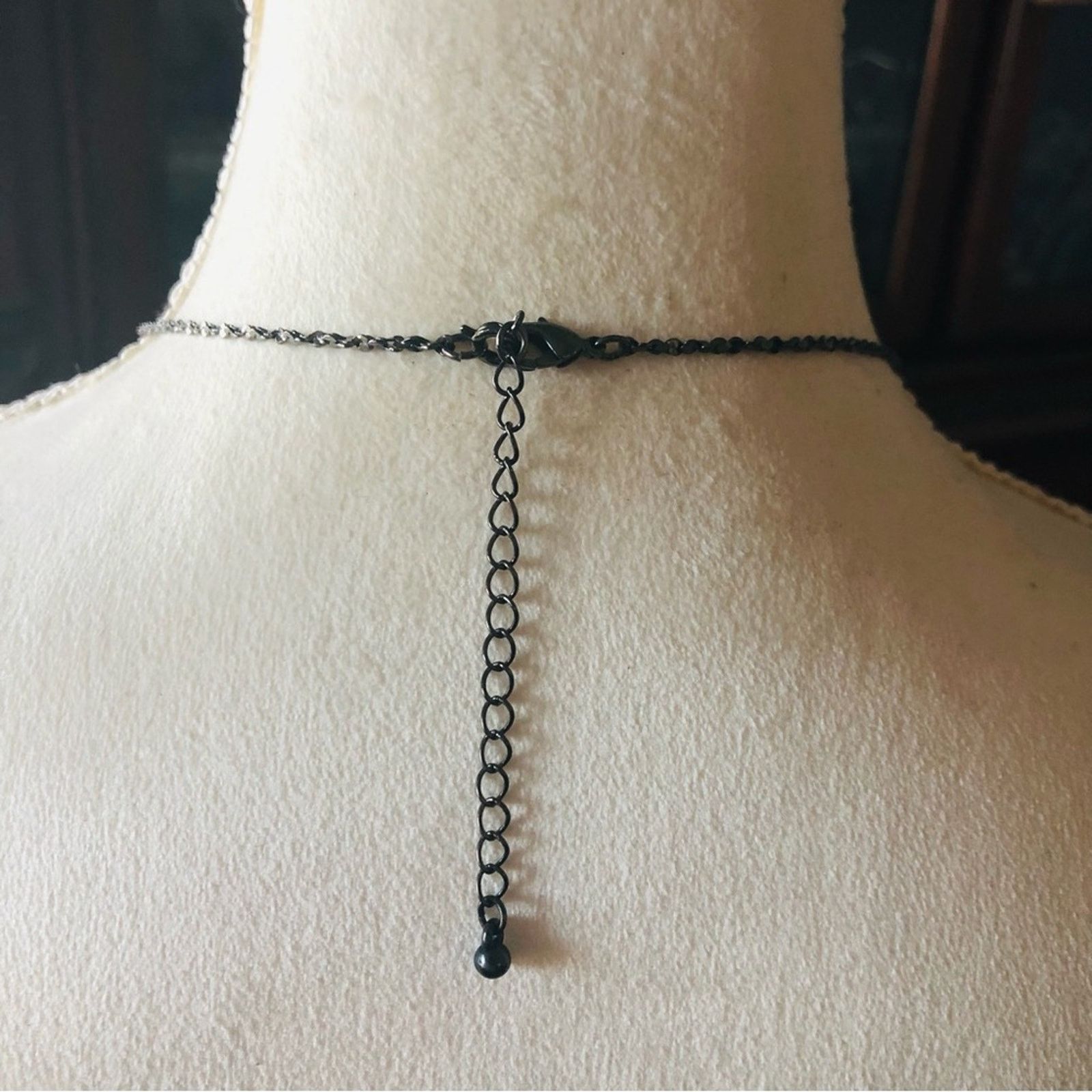 Vintage Vintage 90s black chrome beaded pendant necklace Size ONE SIZE - 8 Thumbnail