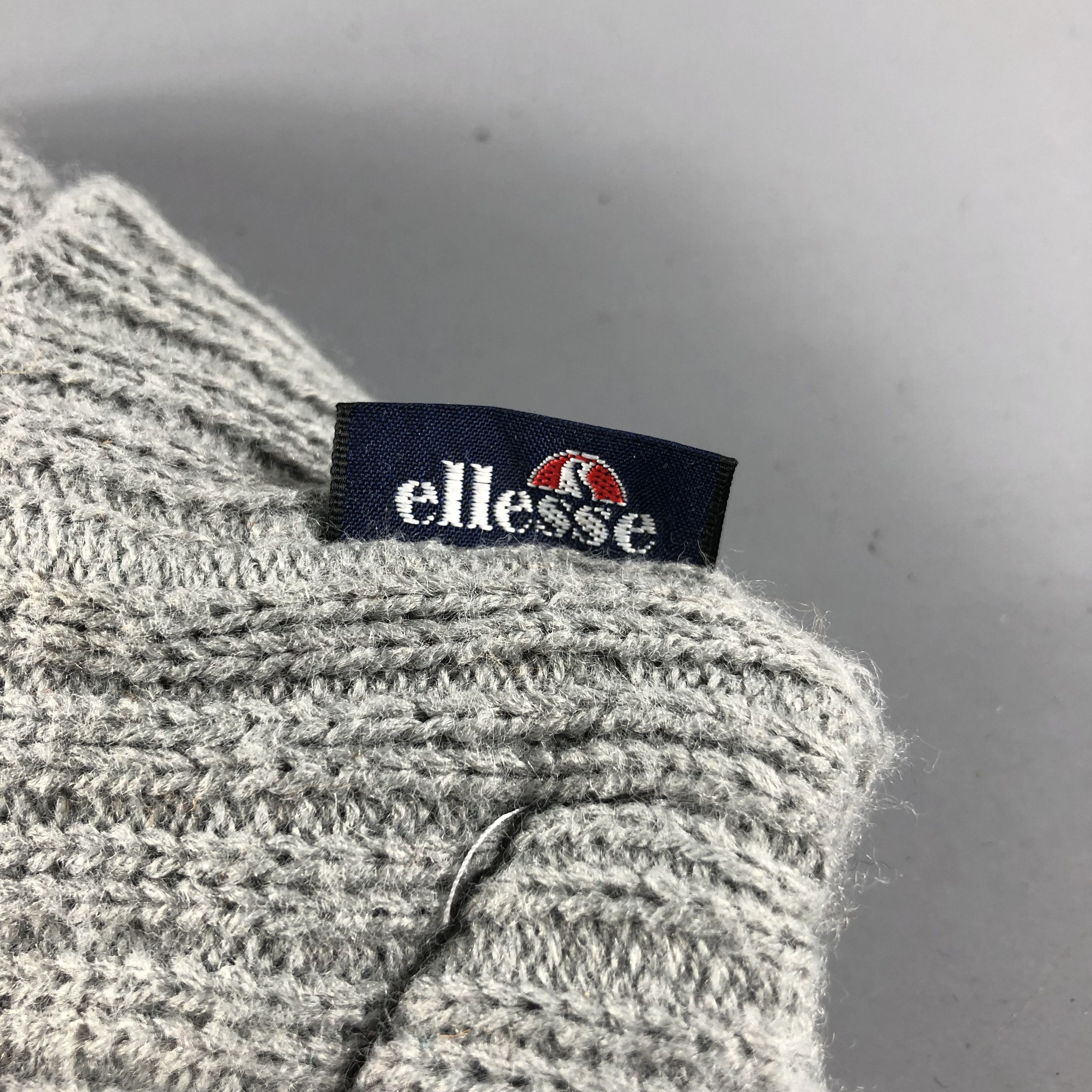 Ellesse Ellesse Knit Visor Hat Beanie Snowcap Snow Hat B560 Size ONE SIZE - 4 Thumbnail