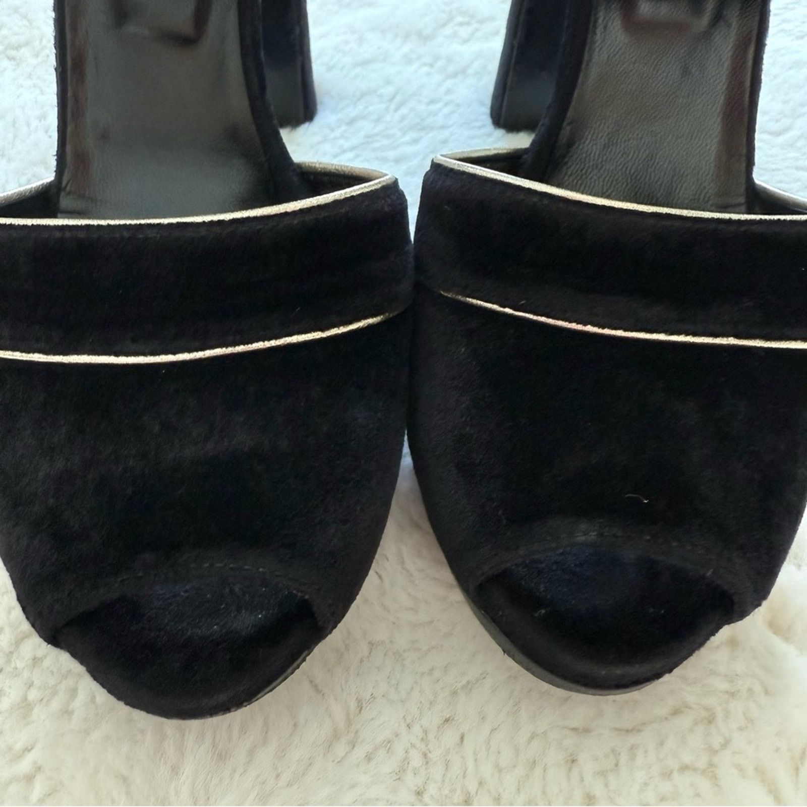 Hermes HERMES Judith velvet shoes size 38 Authentic Retail 1350$ Size US 8 / IT 38 - 7 Thumbnail