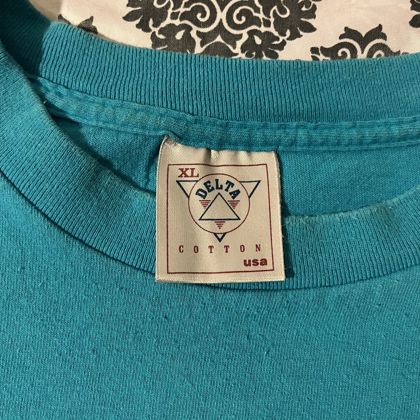 Delta VTG 90s Kehlet Mansion Meeks Bay Resort Lake Tahoe Tee Size US XL / EU 56 / 4 - 7 Thumbnail