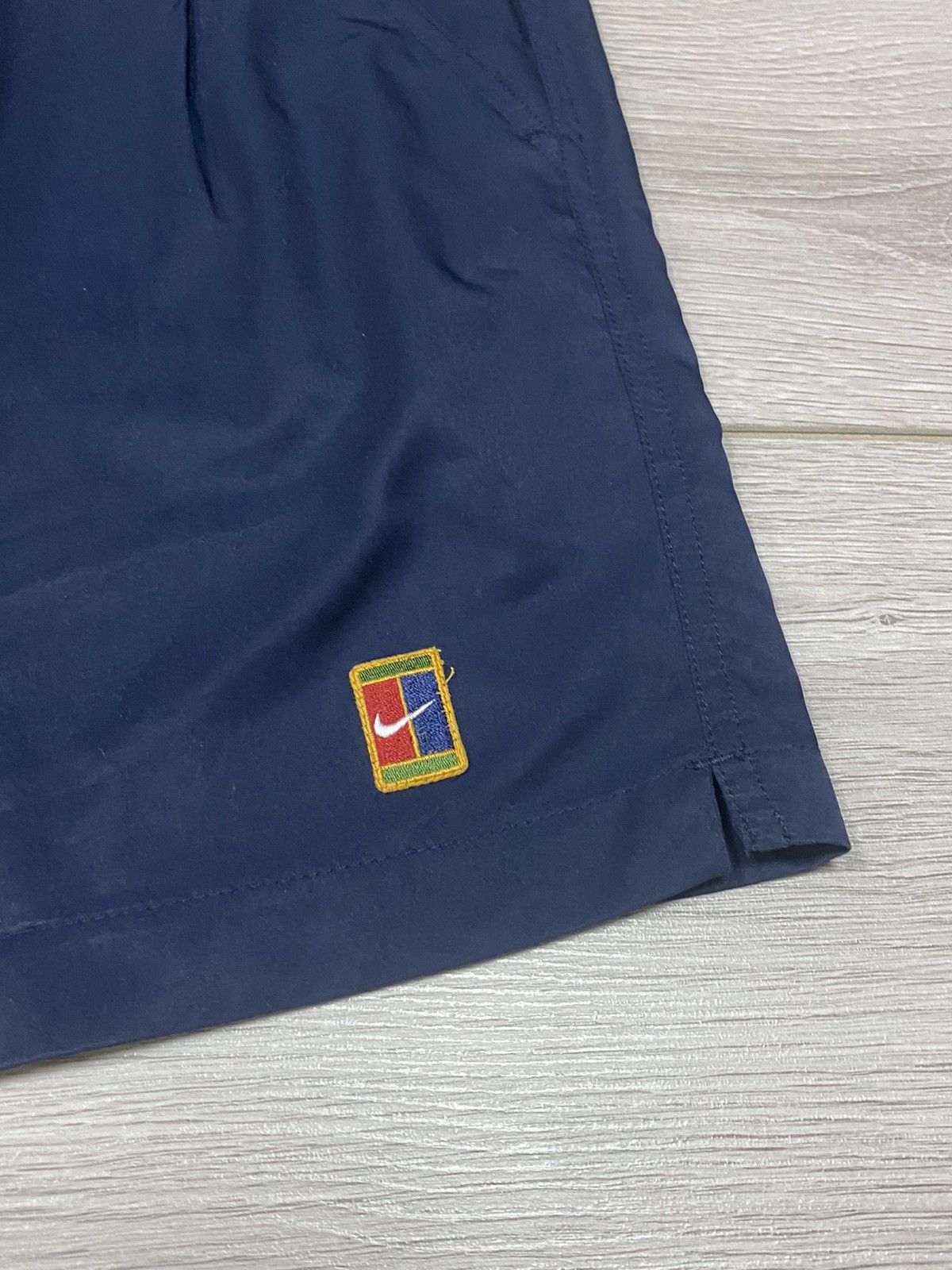 Nike Nike 1990 court vintage small logo tennis shorts Size US 38 / EU 54 - 3 Thumbnail