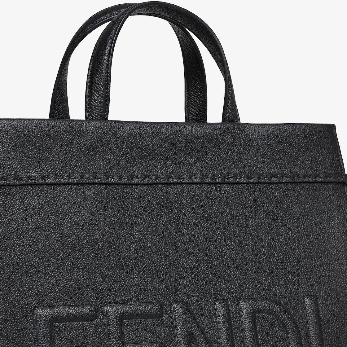 Fendi o1s1wg111225 Size:OS/Roma Medium Go To Shopper in Black Size ONE SIZE - 4 Thumbnail