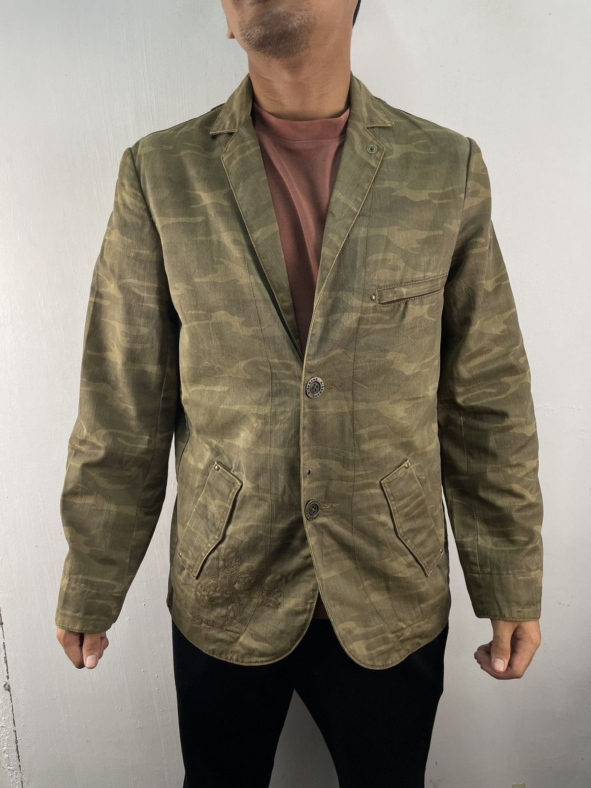 Japanese Brand Vintage Kissmark Camo Denim Blazer Jacket Size US L / EU 52-54 / 3 - 1 Thumbnail