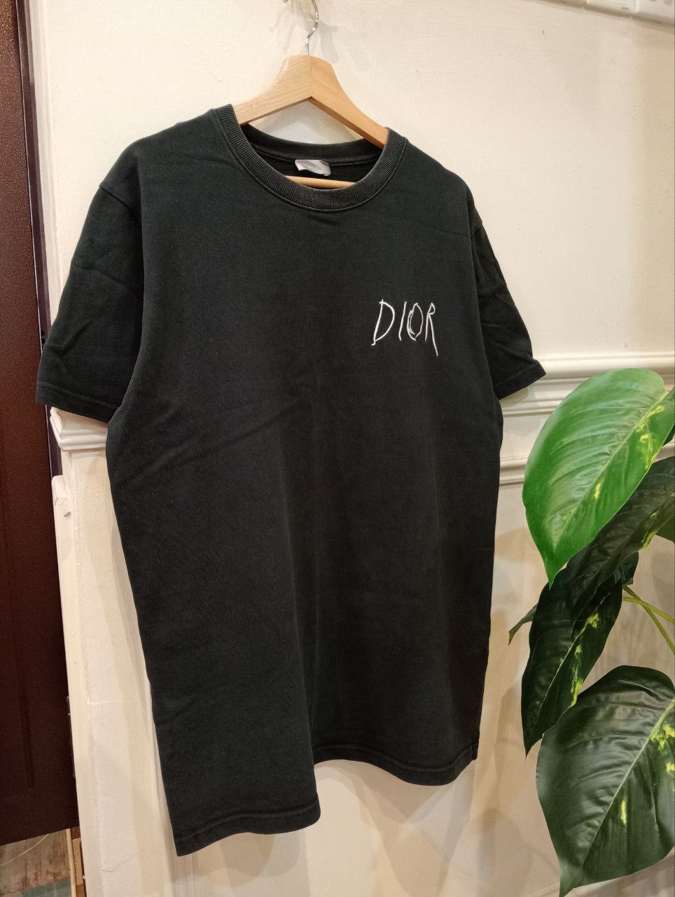 Dior DIOR X RAYMOND PETTIBON EMBROIDERED TSHIRT - SIZE L Size US L / EU 52-54 / 3 - 1 Thumbnail