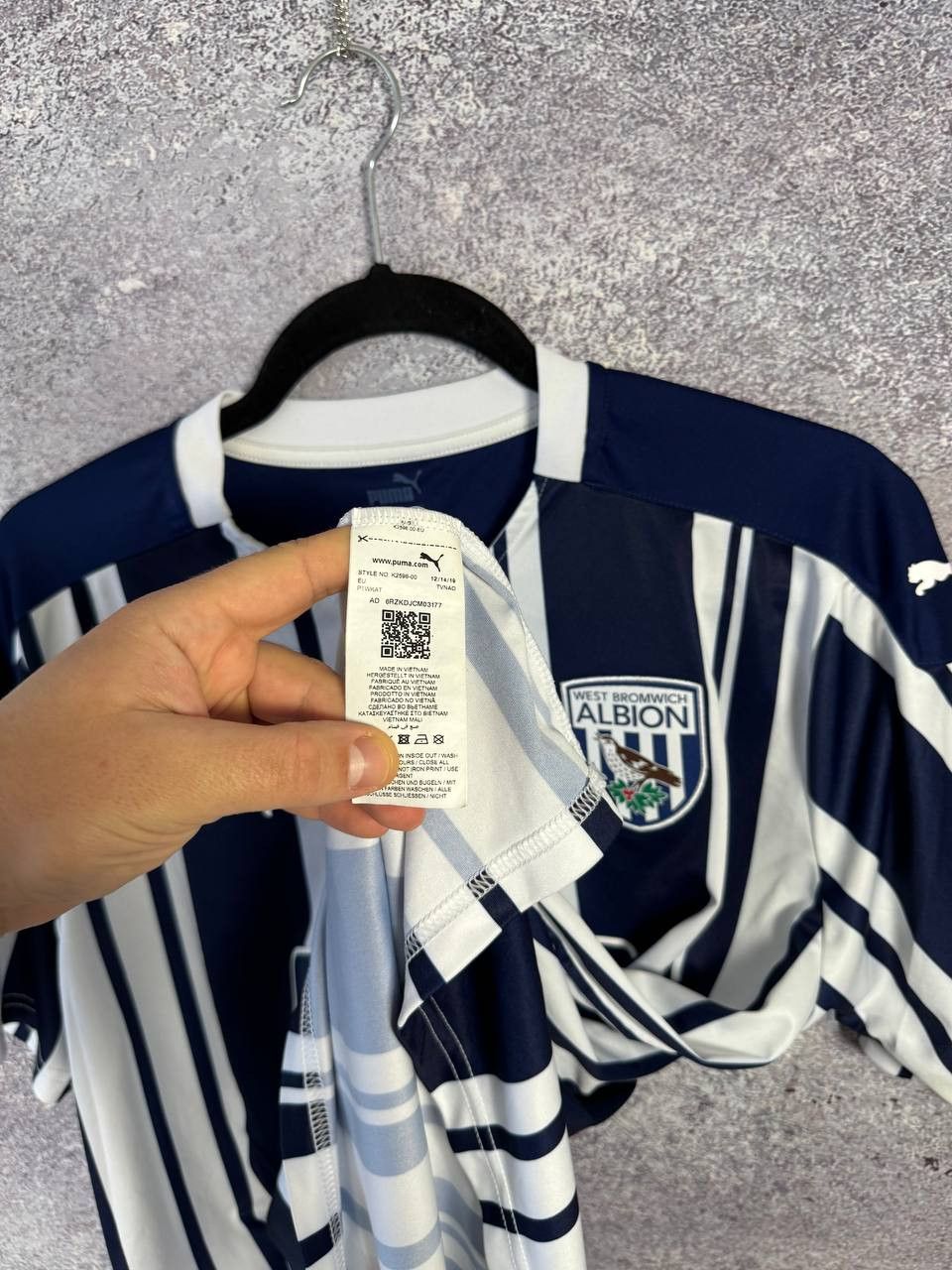 Puma Vintage West Bromwich 2020/21 Puma Soccer Jersey Size US L / EU 52-54 / 3 - 11 Thumbnail