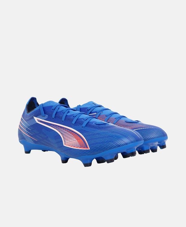 Puma Ultra Football boots Size US 11 / EU 44 - 1 Thumbnail