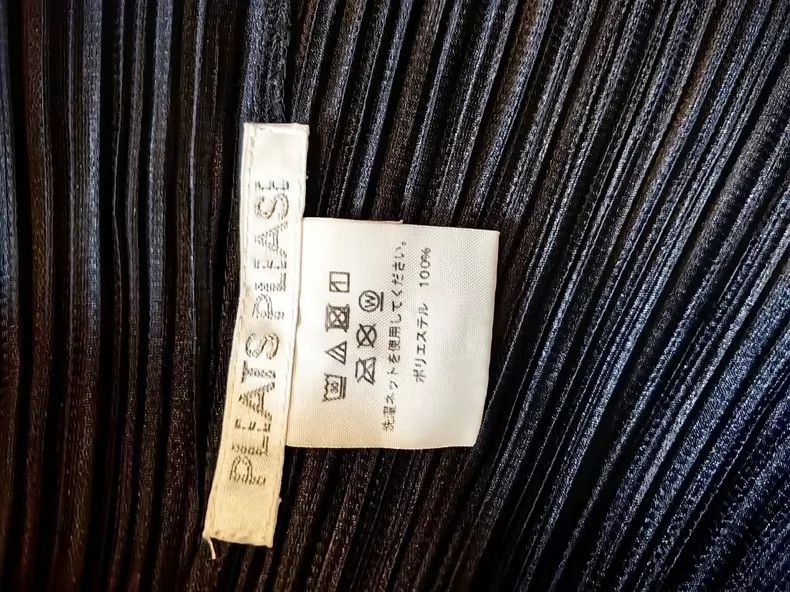 Issey Miyake issey miyake size:3 Black long sleeves 2505-Nextarrow Size XXS / US 00 / IT 34 - 3 Thumbnail