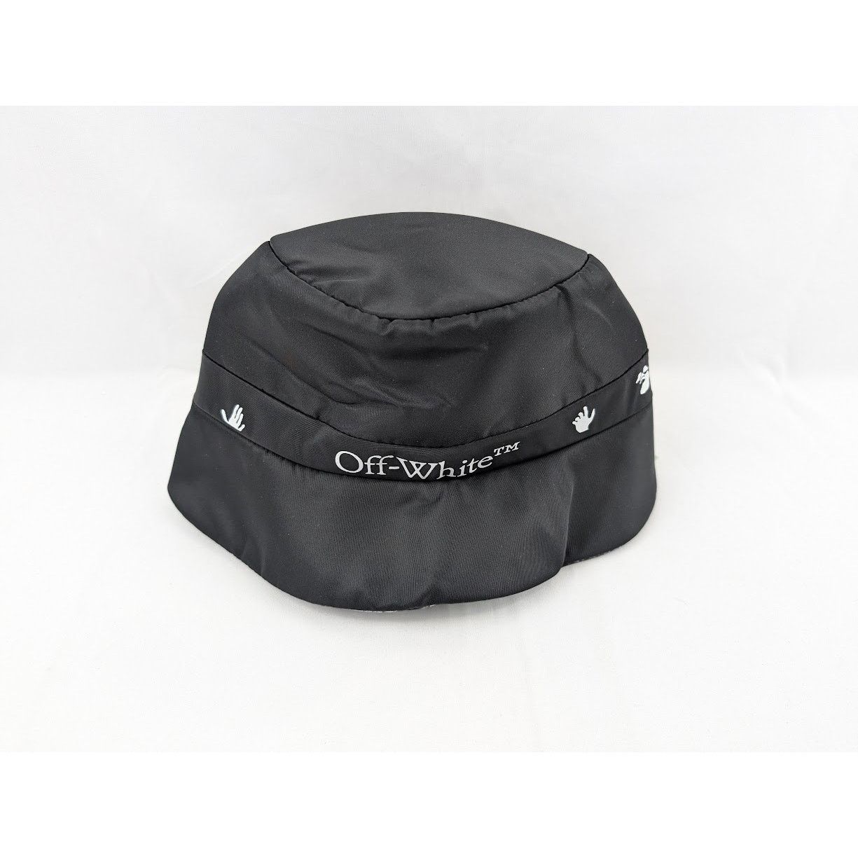 Off-White o1rshd1 Size: OS Logo Viscose Rain Cap in Black / White Size ONE SIZE - 13 Thumbnail