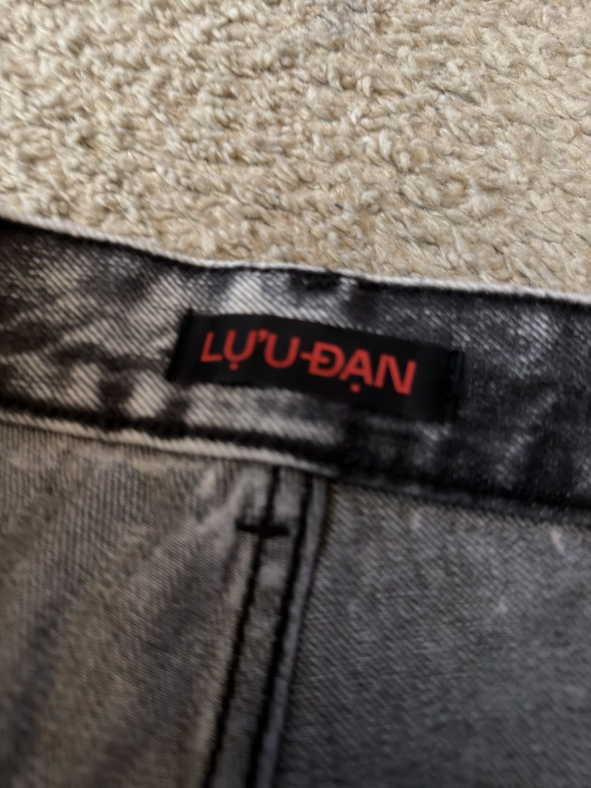 LUU DAN Luu Dan Black acid wash wide cropped jeans 32 Size US 32 / EU 48 - 4 Thumbnail