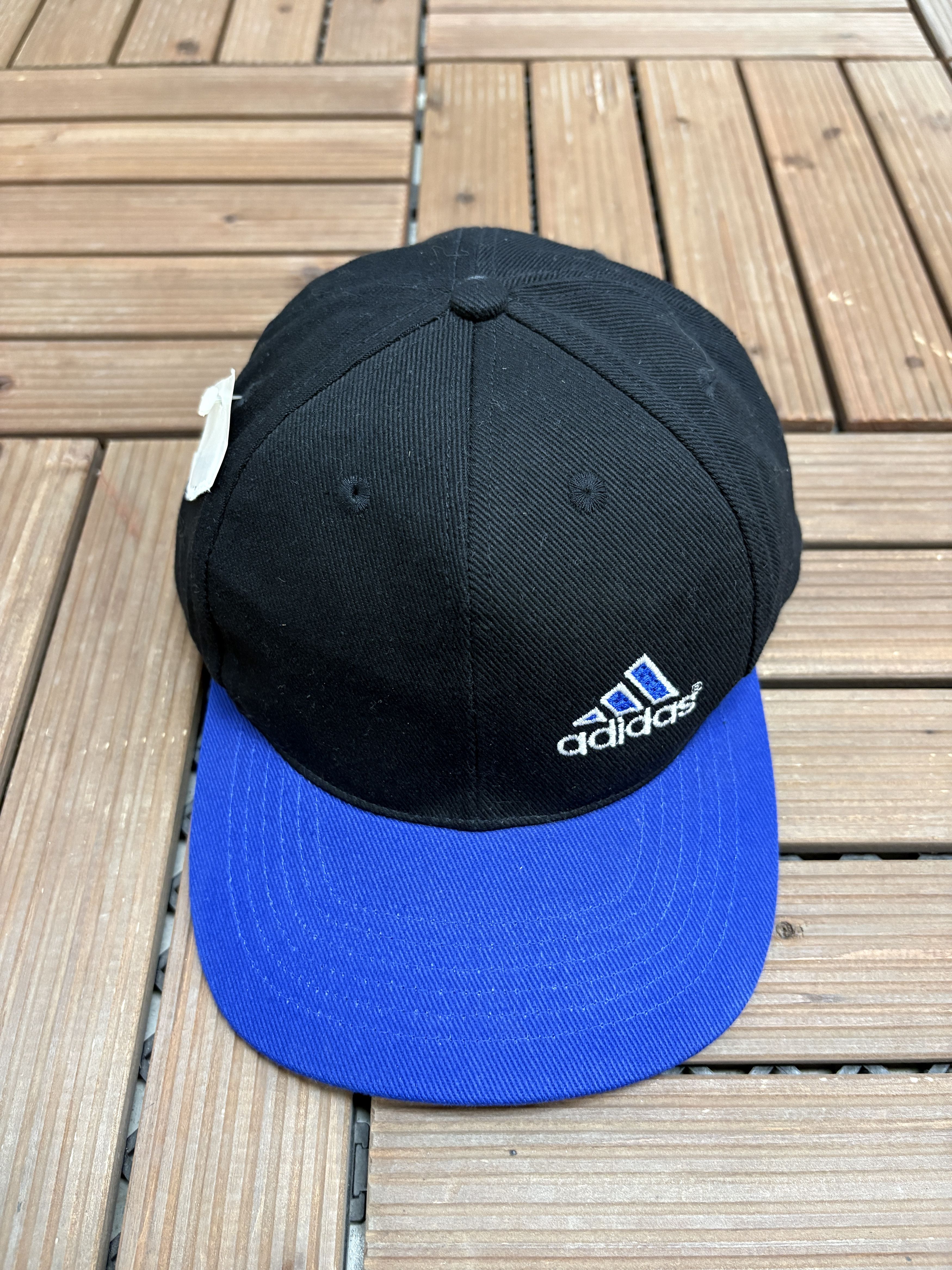 Adidas Adidas Small Logo Black Snap Back Hat Cap Size ONE SIZE - 2 Thumbnail