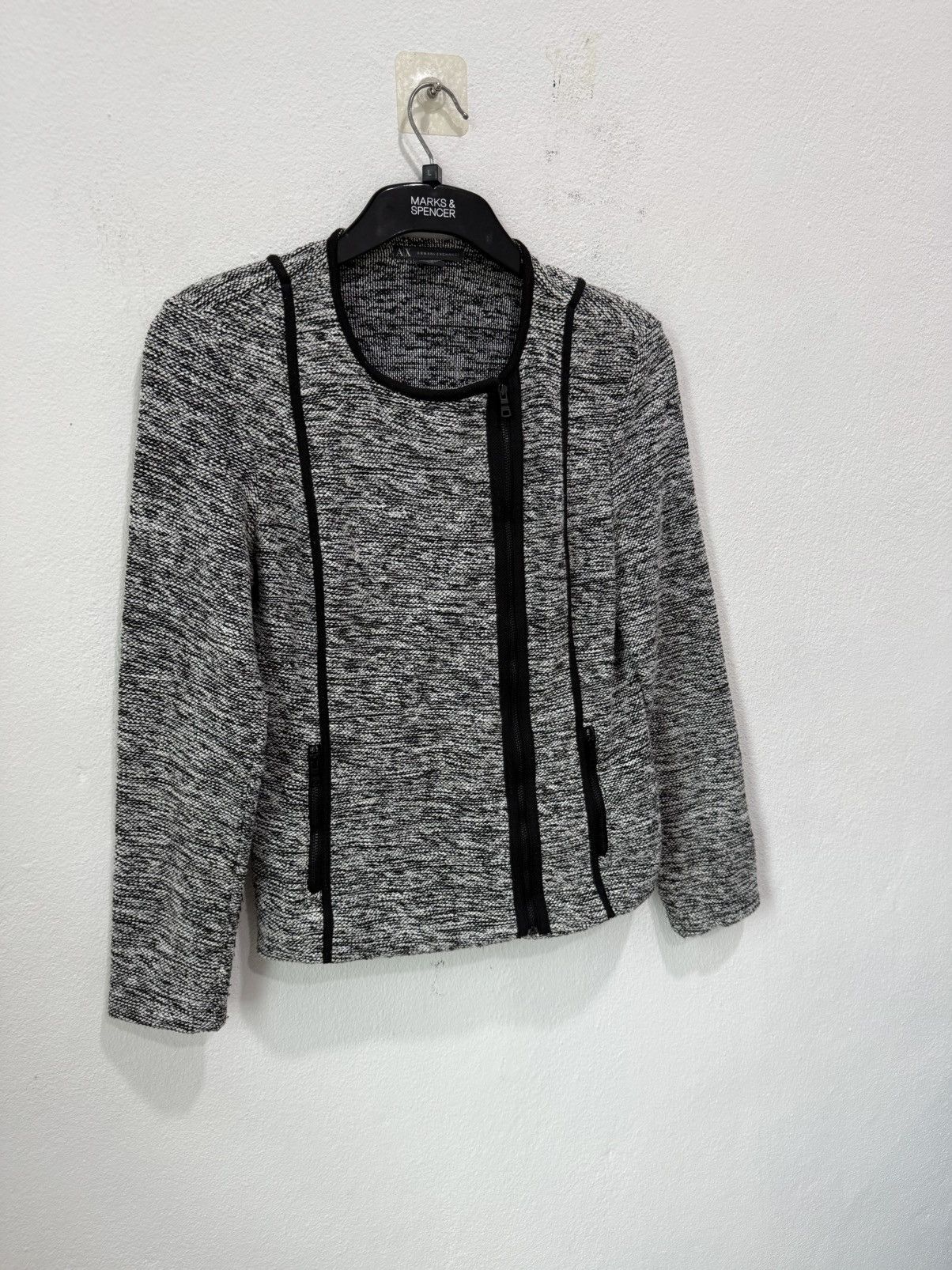 Armani Exchange A\X Armani Exchange Knit Style Casual Jacket Asymetric Size M / US 6-8 / IT 42-44 - 2 Thumbnail