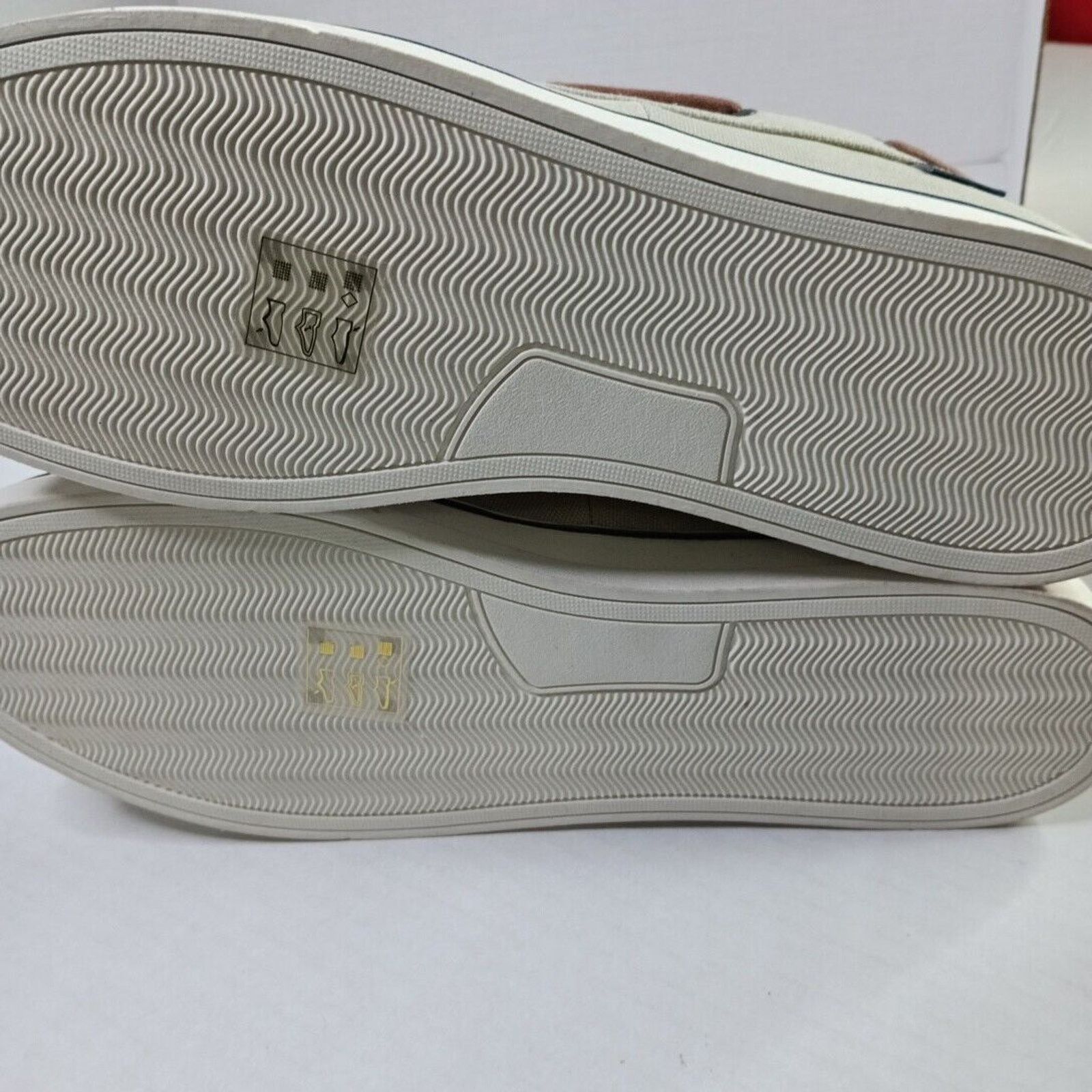 Chaps Chaps Men's Casual Dock Boat Shoe, Beige Size 13 Size US 13 / EU 46 - 7 Thumbnail