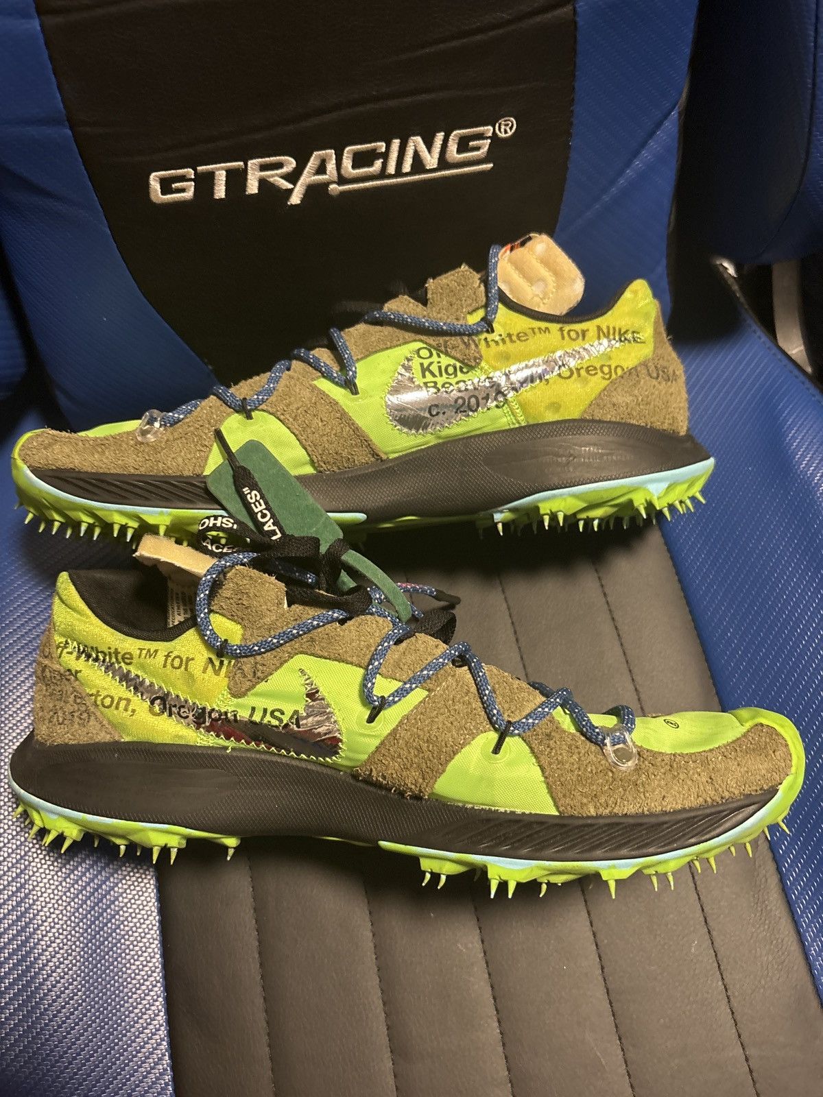 Off-White Off-White x Wmns Air Zoom Terra Kiger 5 'Athlete in Progress Size US 14 / EU 47 - 1 Thumbnail