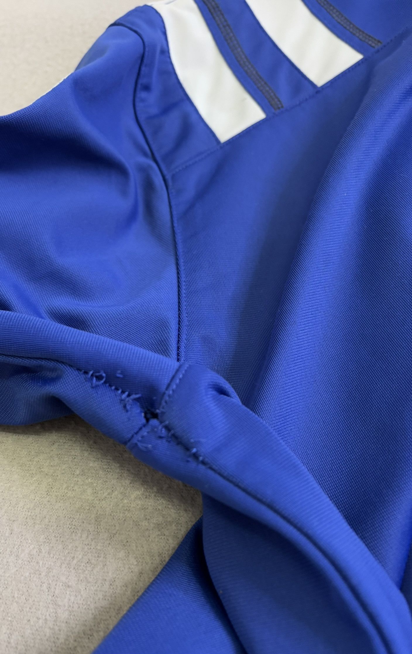 Vintage MSV Duisburg Uhlsport Football Sweatshirt size M Size US M / EU 48-50 / 2 - 13 Thumbnail