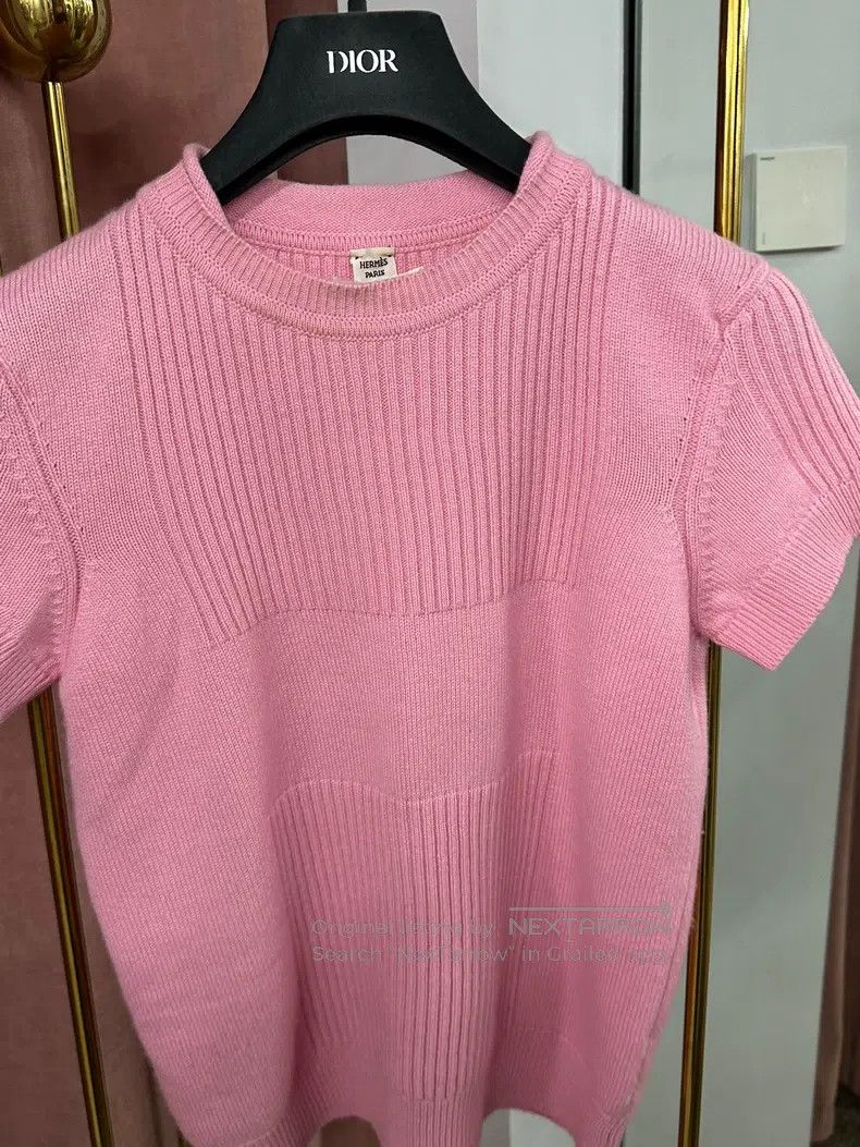 Hermes Hermes Pink Cashmere Knit Short Sleeve Top Size XS / US 0-2 / IT 36-38 - 2 Thumbnail