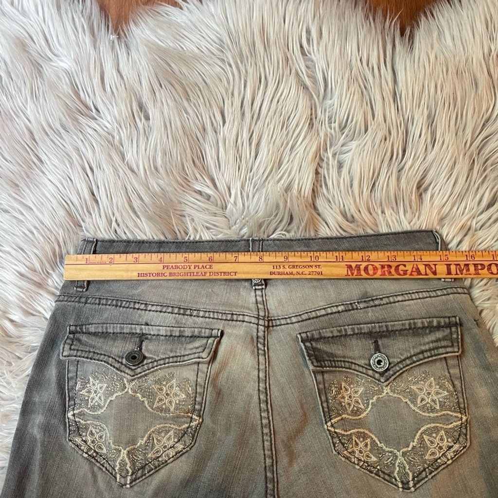 Other Embroidered Y2K gray faded jeans size 8/28 Size 28" / US 6 / IT 42 - 4 Thumbnail