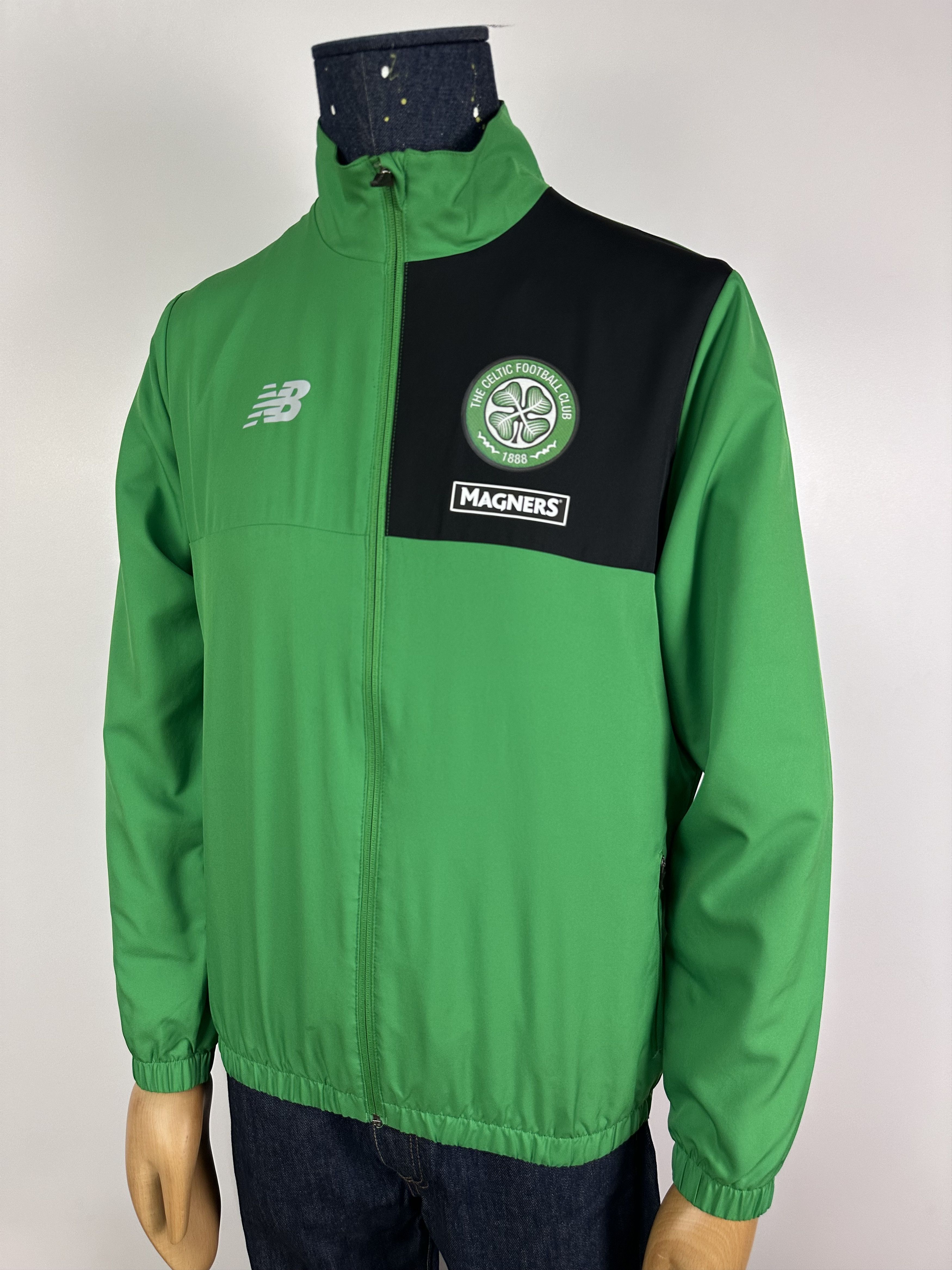 New Balance CELTIC 2015 2016 TRAINING FOOTBALL SOCCER TRACK TOP JACKET Size US M / EU 48-50 / 2 - 1 Thumbnail