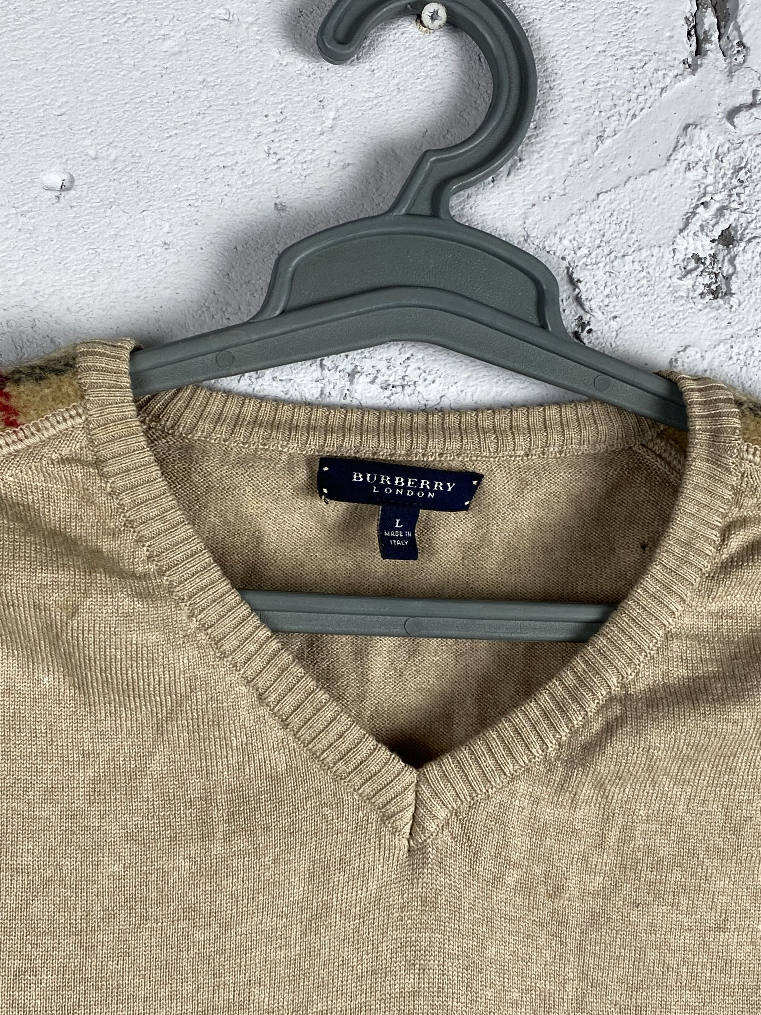 Burberry Burberry Wool Sweater V Neck Made in Italy Nova Check Size US L / EU 52-54 / 3 - 3 Thumbnail