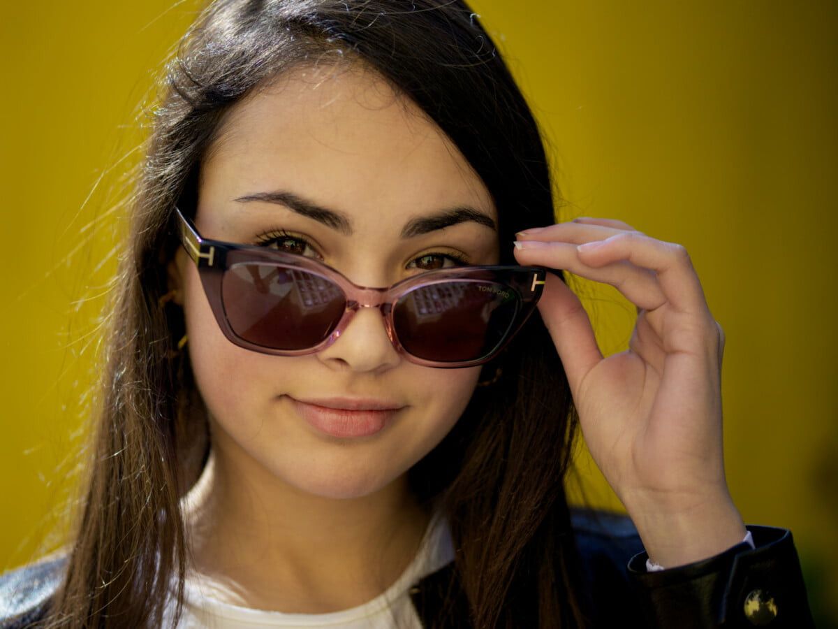 Tom Ford NEW TOM FORD Juliette TF1031 20J SUNGLASSES FT1031/S 20J Size ONE SIZE - 8 Thumbnail