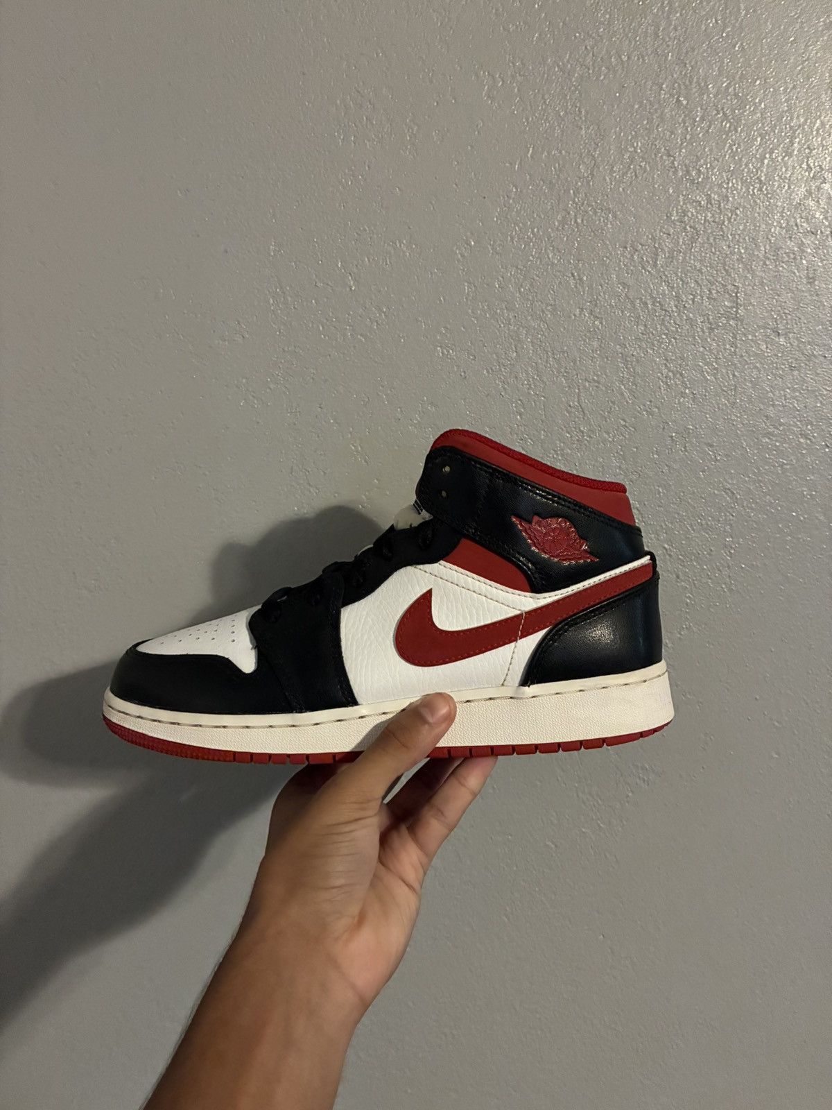 Jordan Brand Jordan 1 Mid ‘Gym Red Black White’ Size US 5.5 / EU 38 - 1 Thumbnail