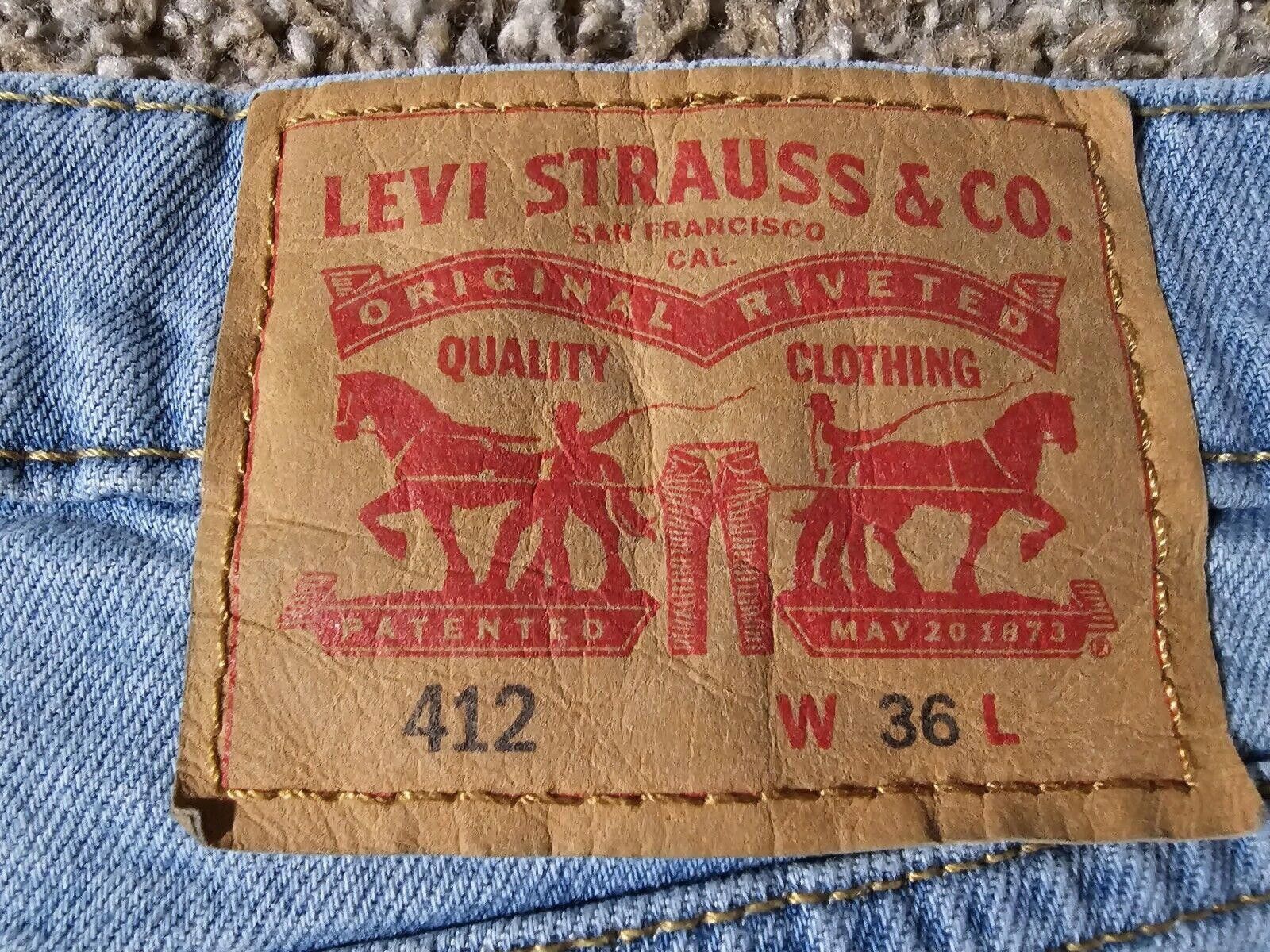 Levi's Levi's Jean Shorts Mens Sz 36 Blue 412 Light Wash Denim Size US 36 / EU 52 - 5 Thumbnail