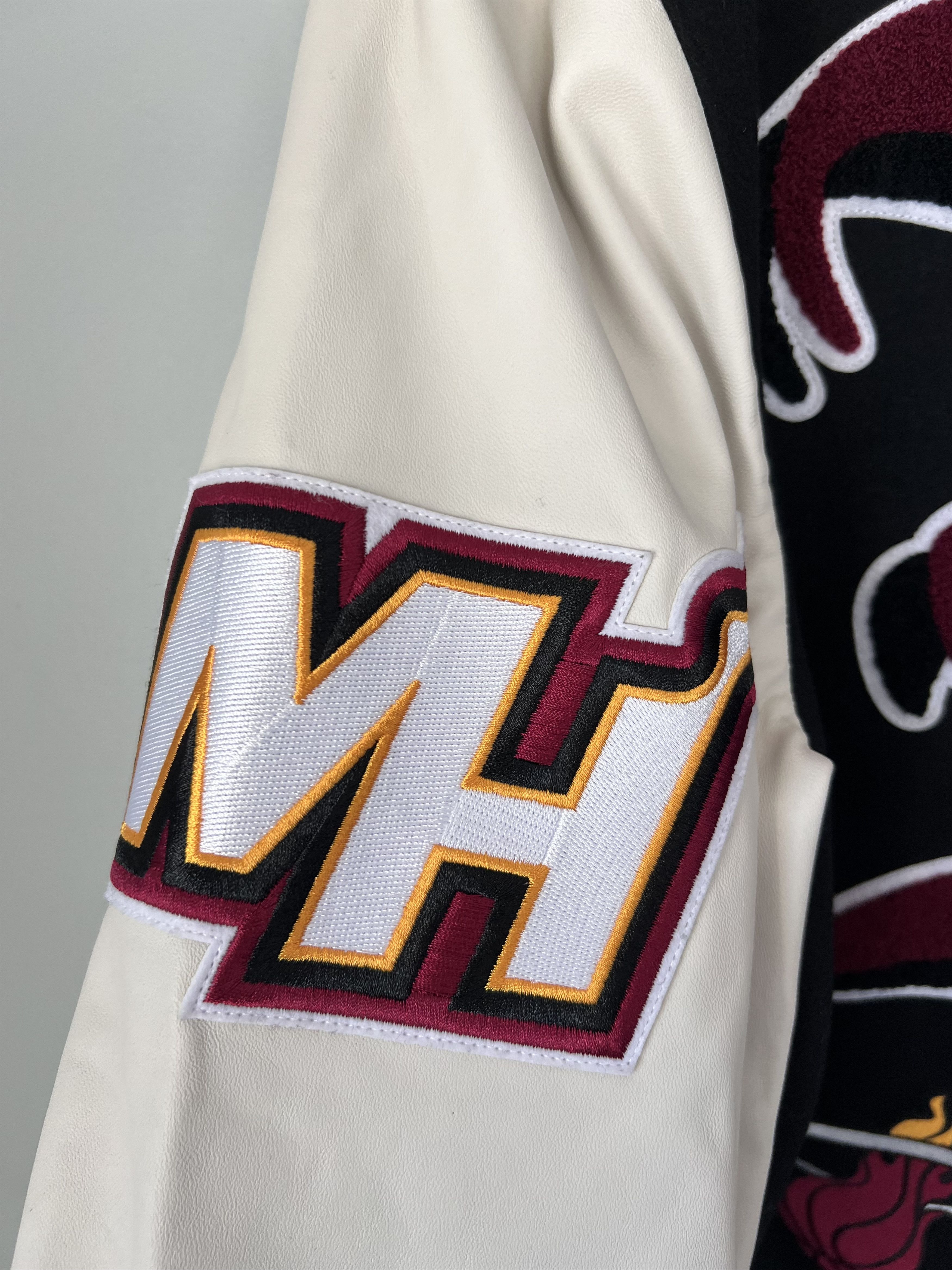 Jeff Hamilton Jeff Hamilton Miami Heat Wool and Leather Varsity Jacket Size US L / EU 52-54 / 3 - 4 Thumbnail