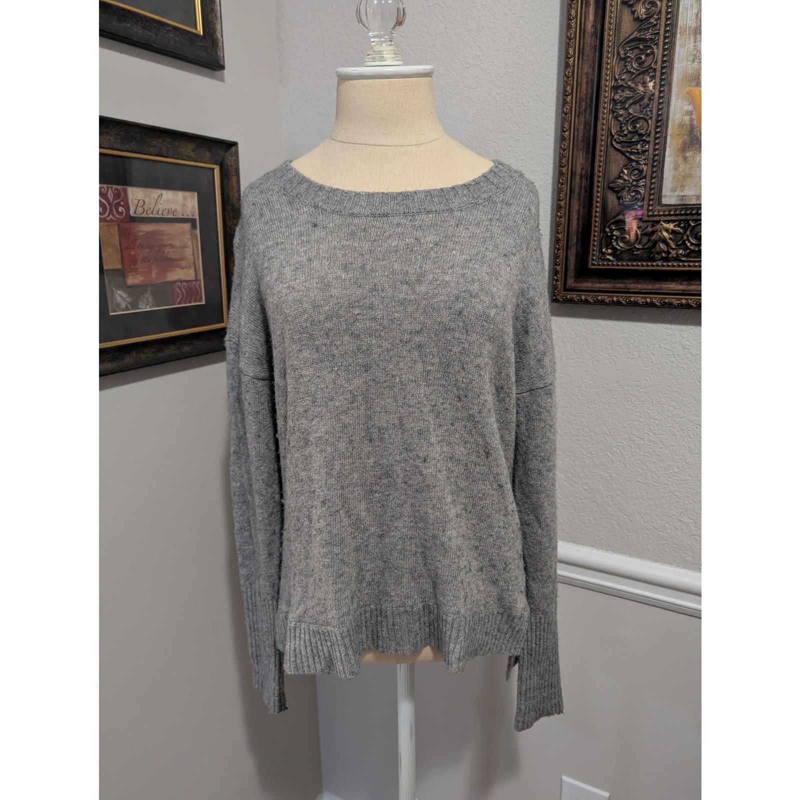 J.Crew J.Crew Gray High-Low Sweater – Women’s Small Size S / US 4 / IT 40 - 1 Thumbnail