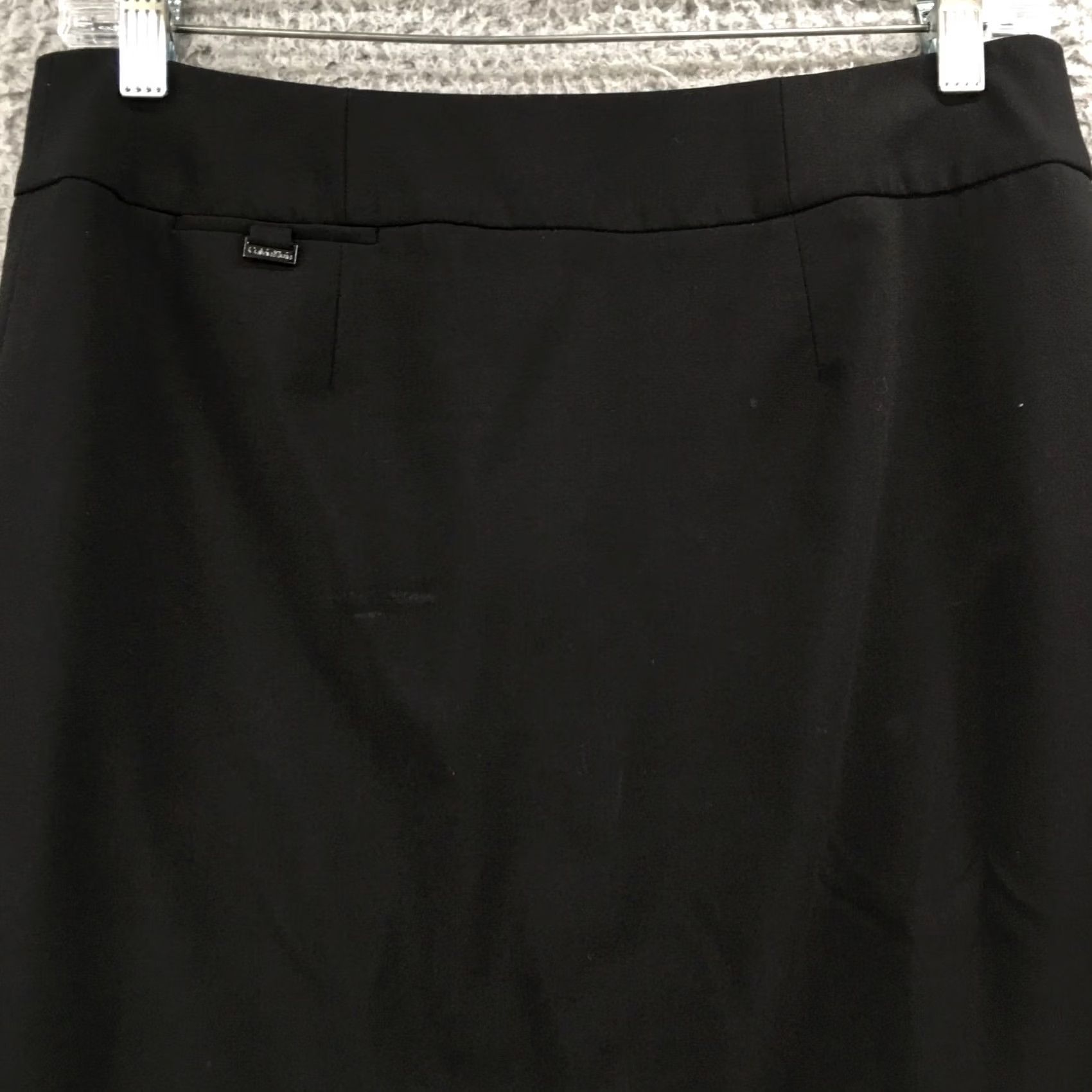 Calvin Klein Calvin Klein Skirt Women 6P Black Flat Front Back Zip Knee Length Pencil Straight & Size 28" / US 6 / IT 42 - 2 Thumbnail